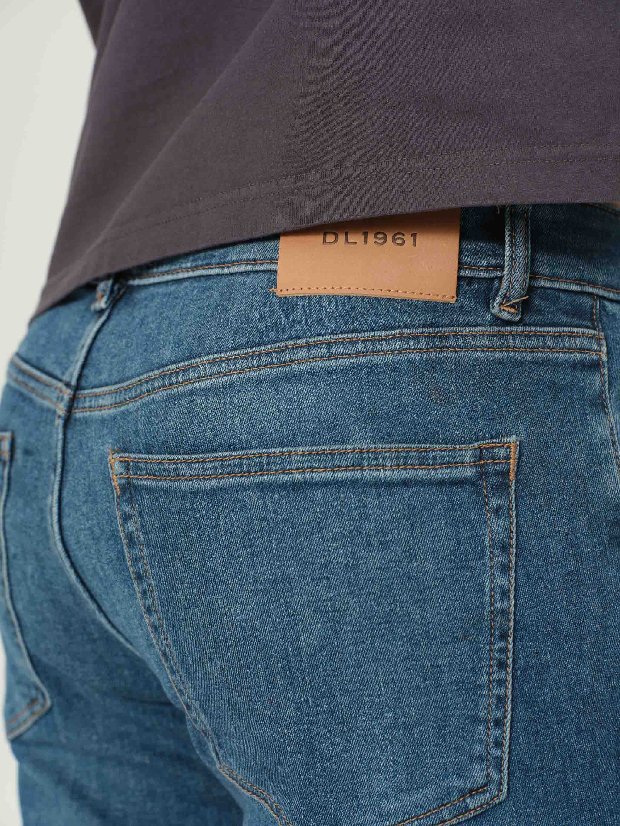 Russell Slim Straight Jeans | Seaside