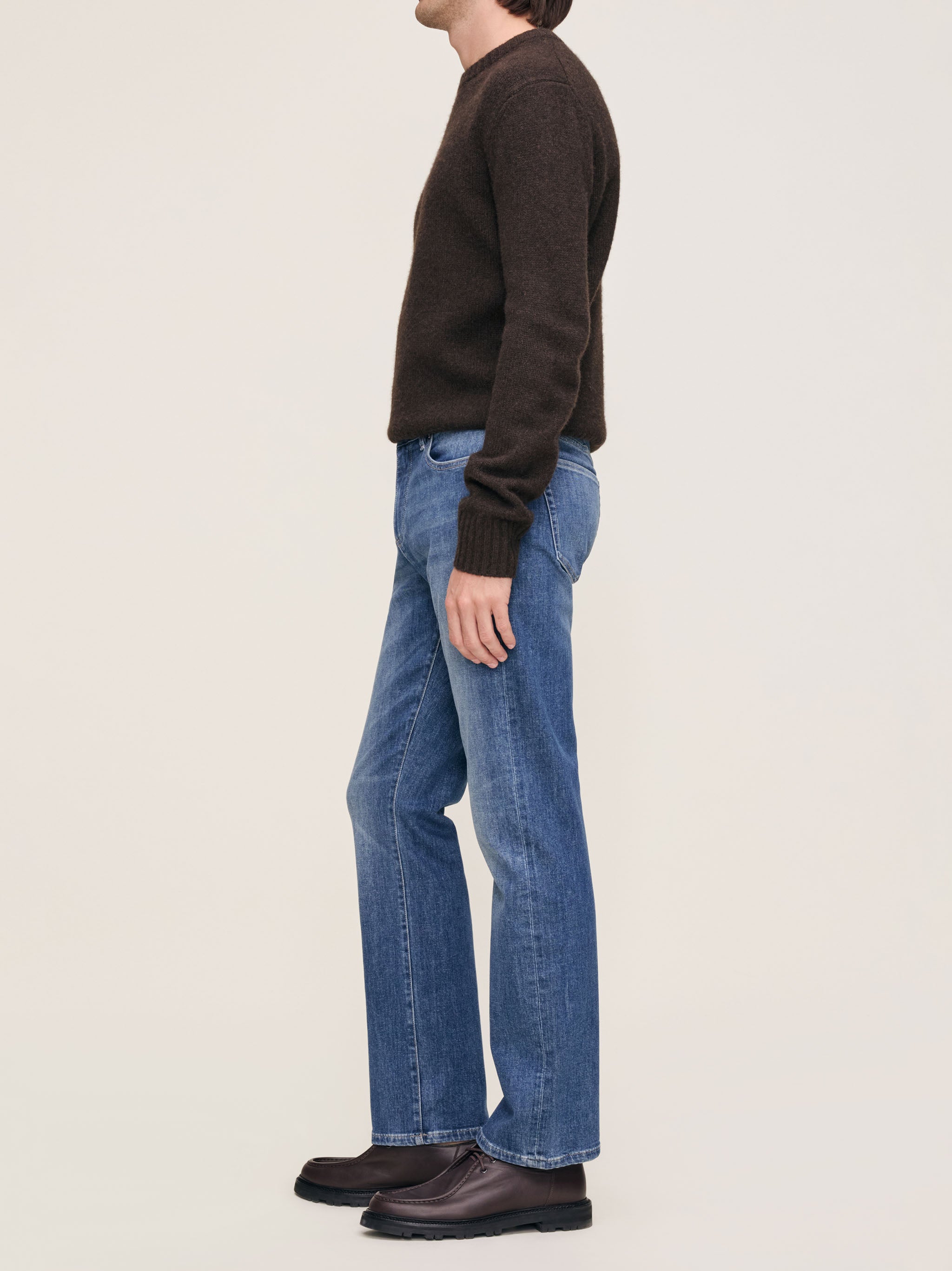 Avery Relaxed Straight Jeans | Sea Harbor (Mid Indigo)
