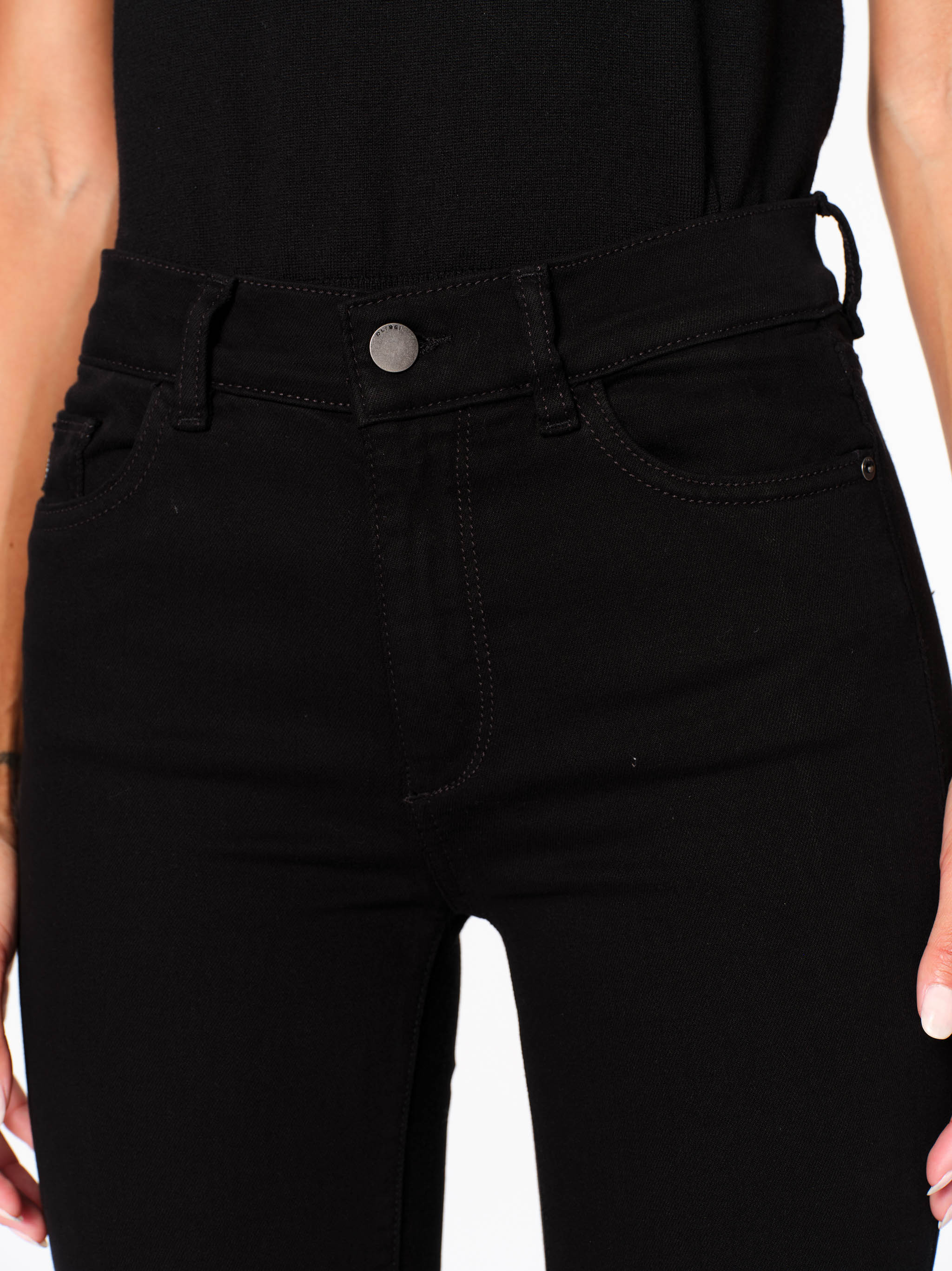 Mara Straight Mid Rise Instasculpt™ Ankle Jeans | Black Peached Raw