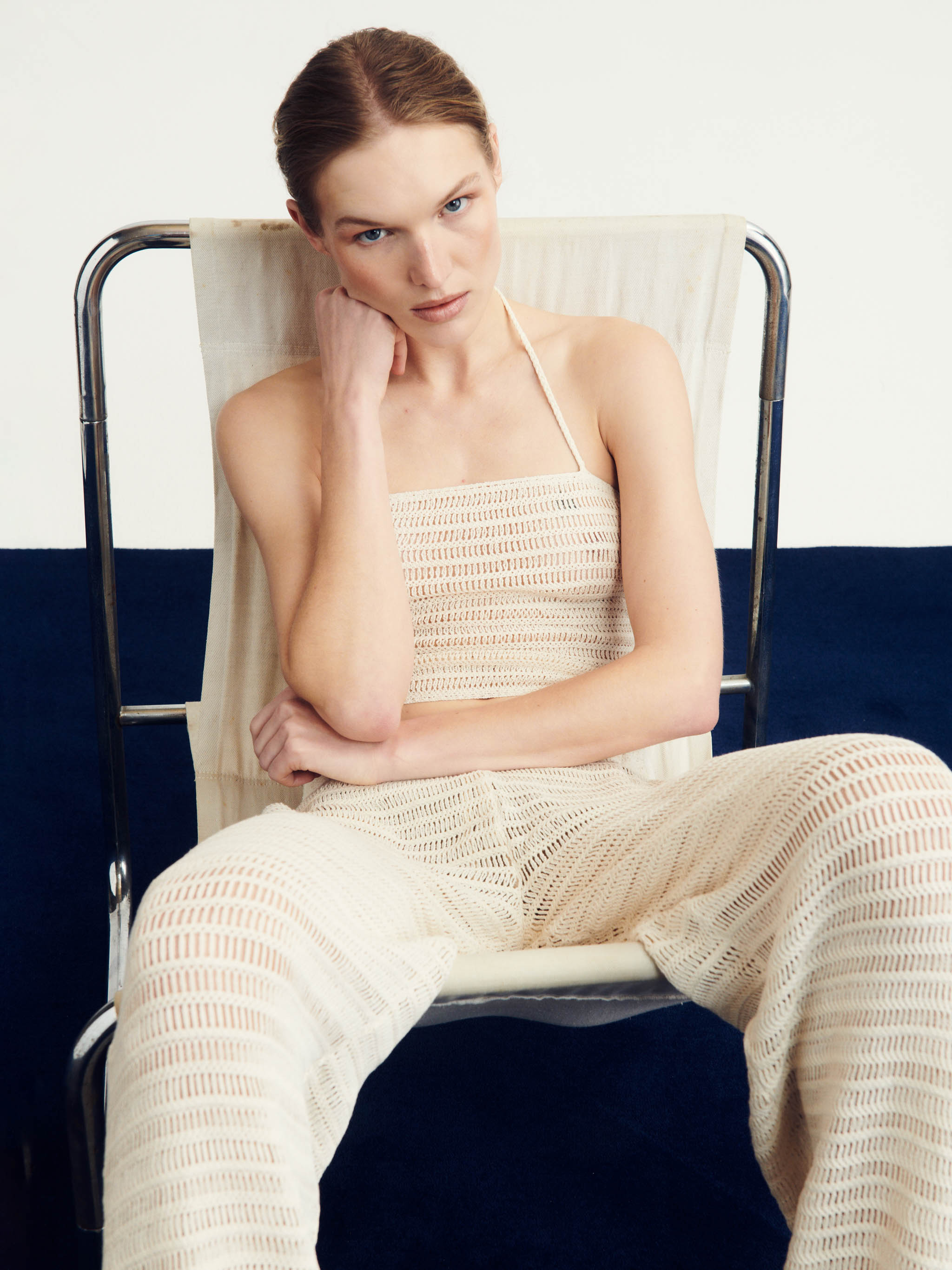 women's top white
