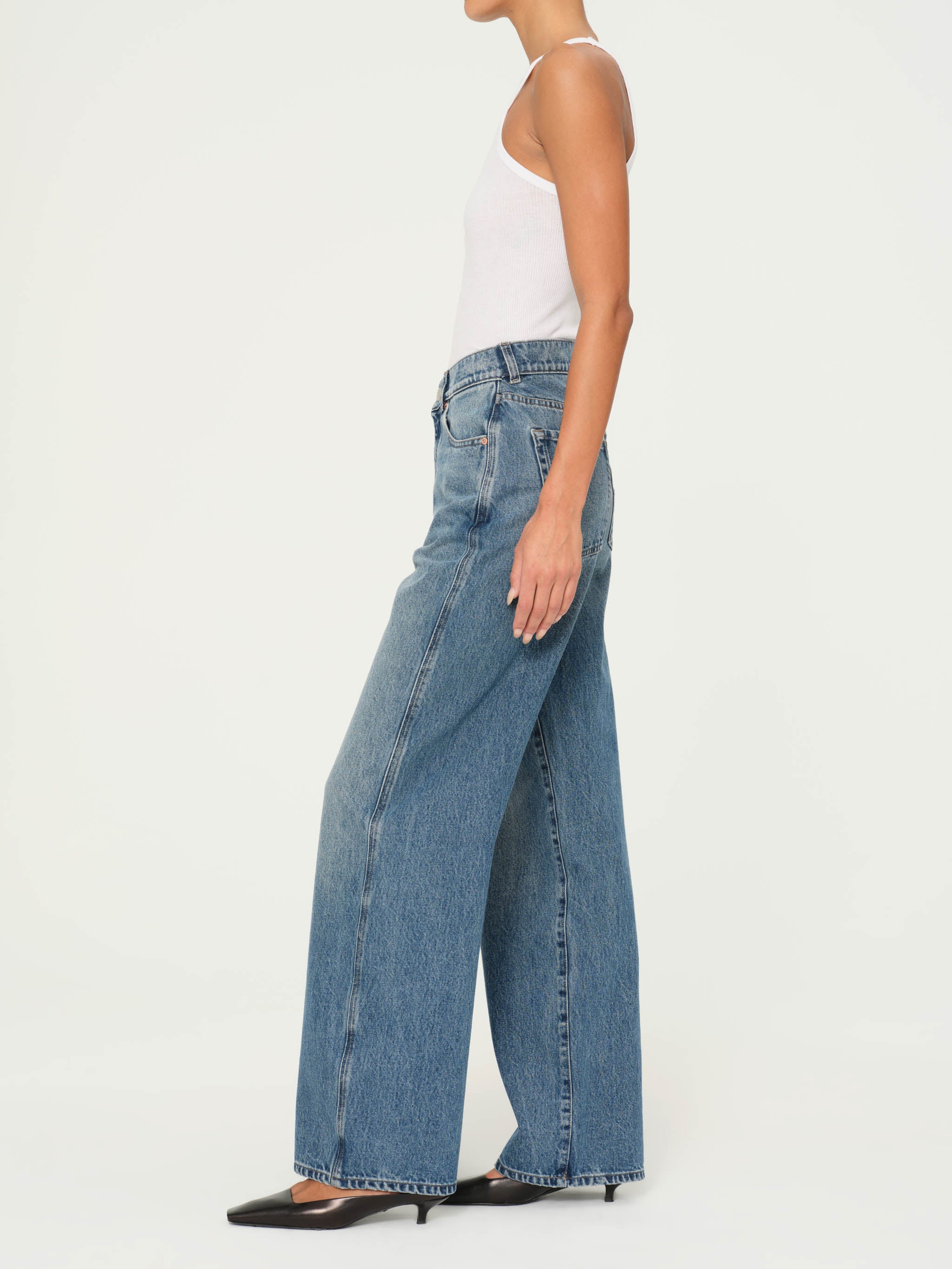 Taylor Relaxed Barrel Ultra High Rise 31