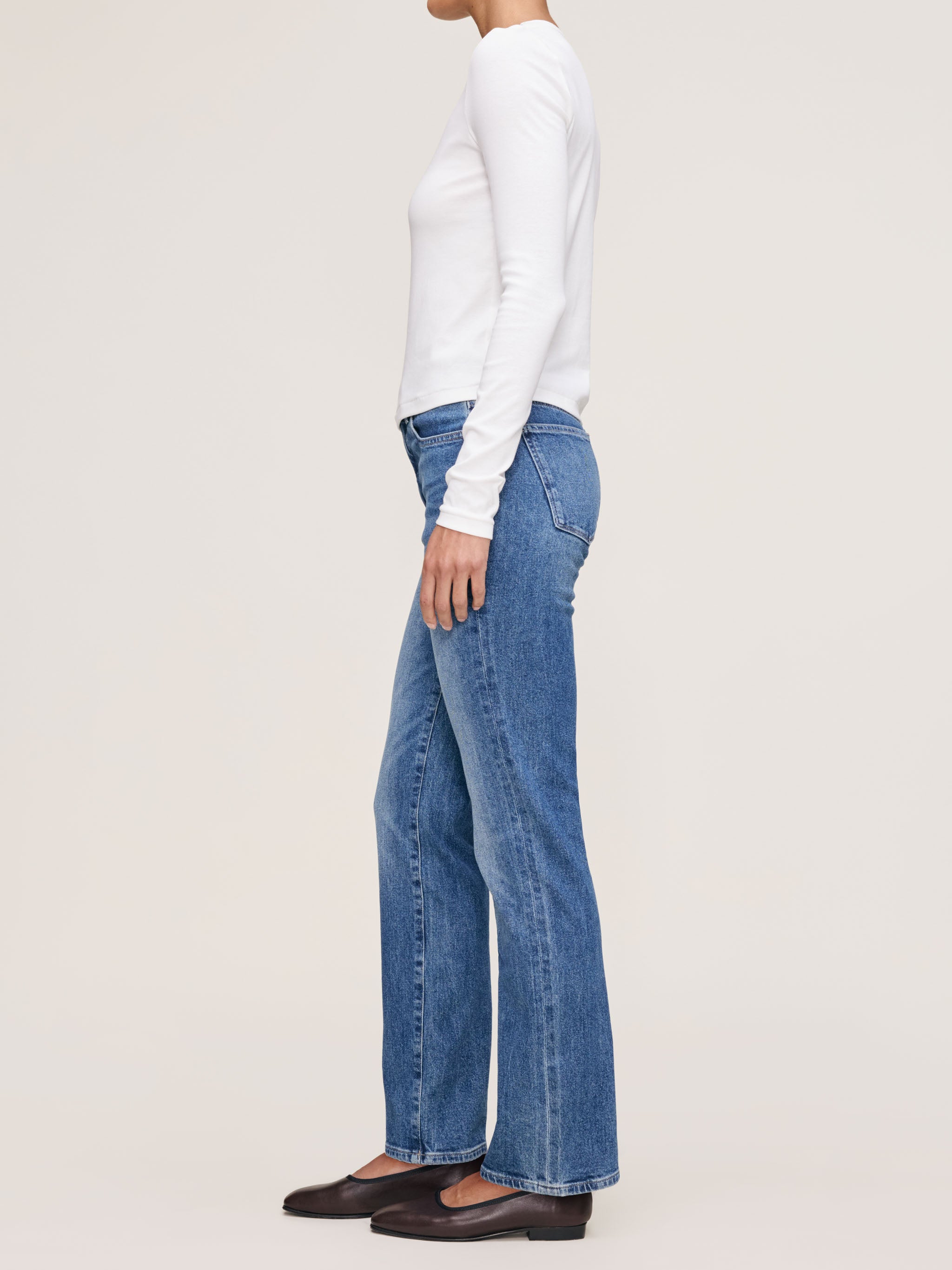 women's straight blue jean