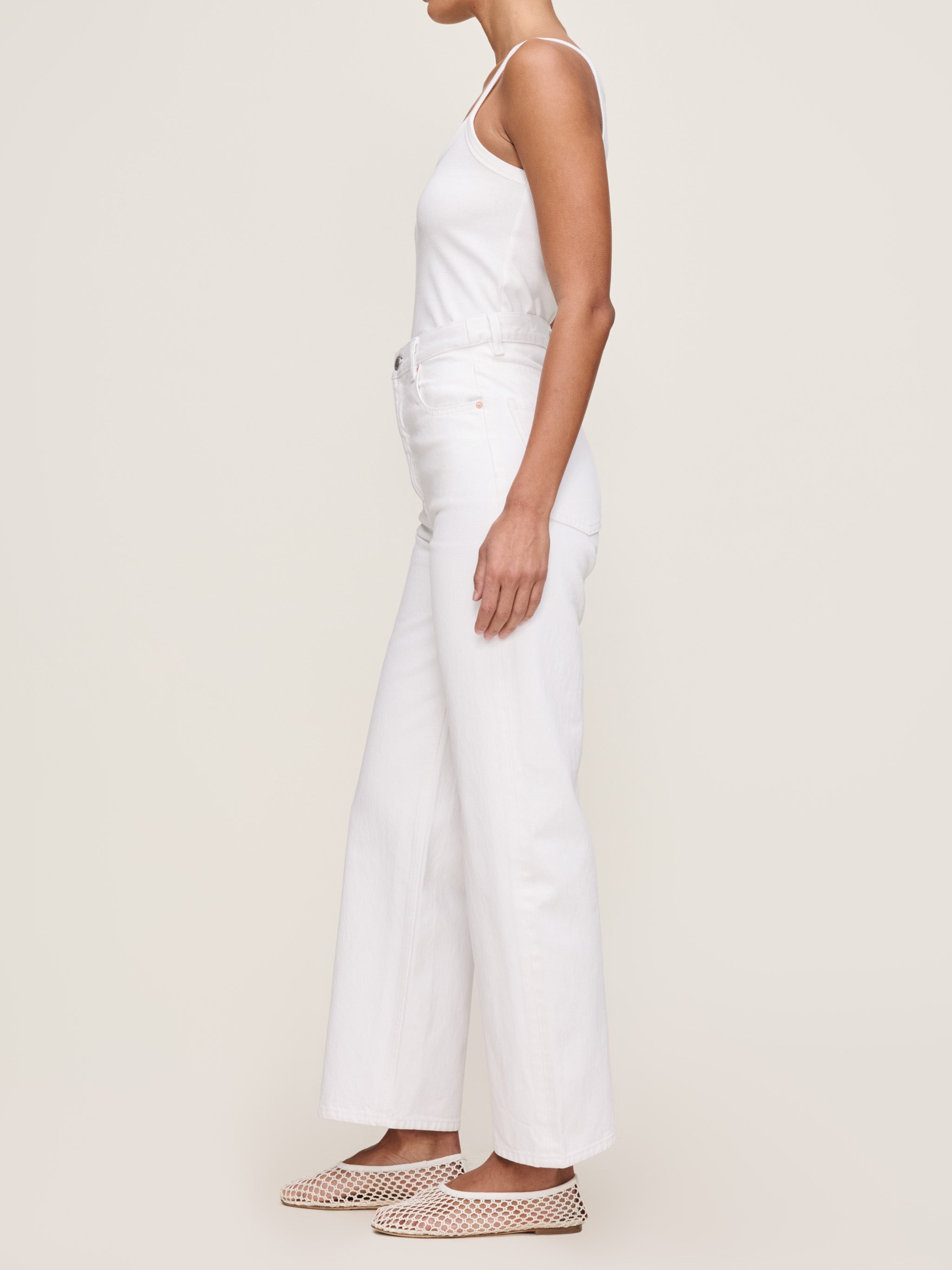 women's straight white jeans