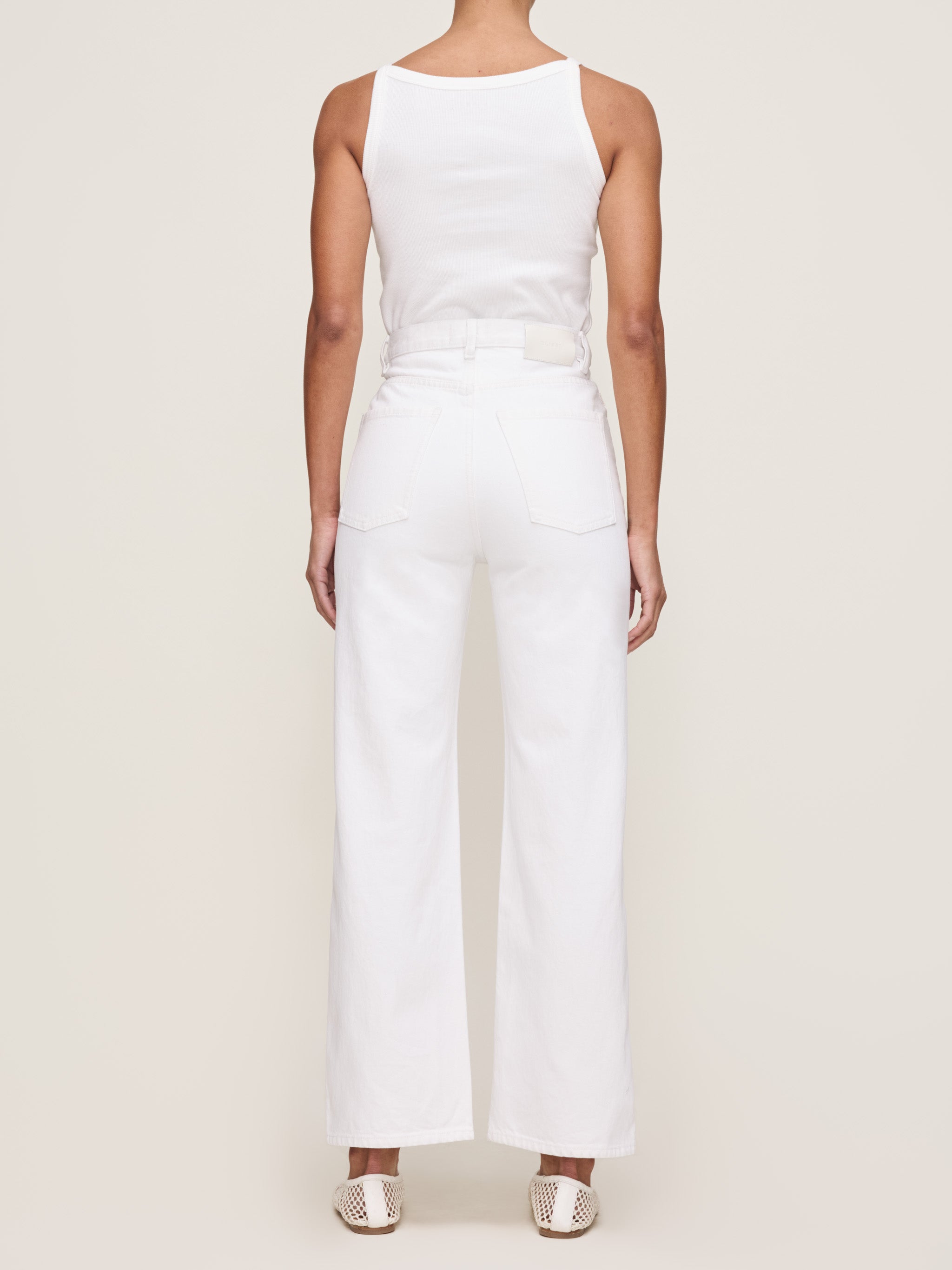women's straight white jeans