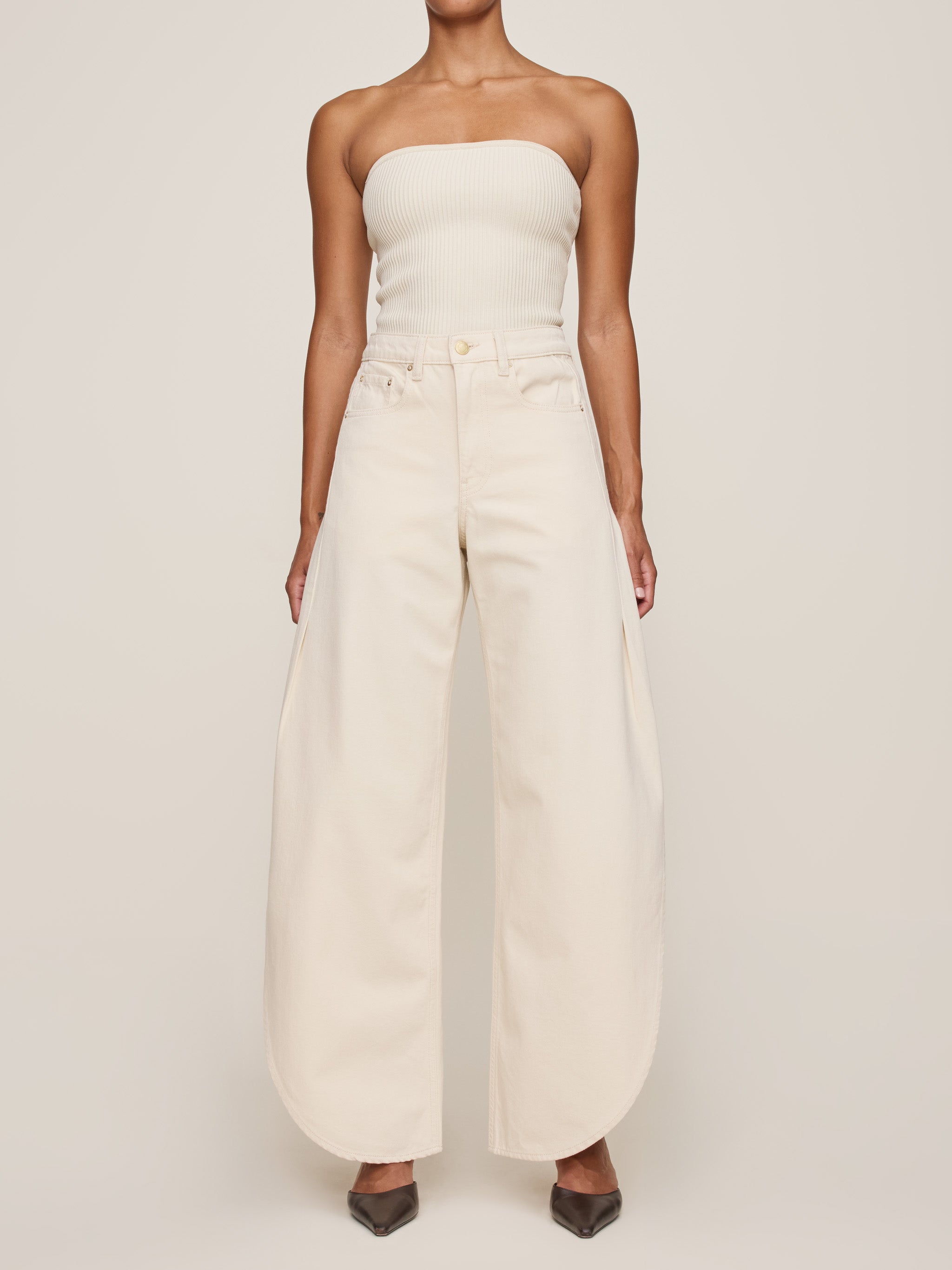 women's barrel white jeans