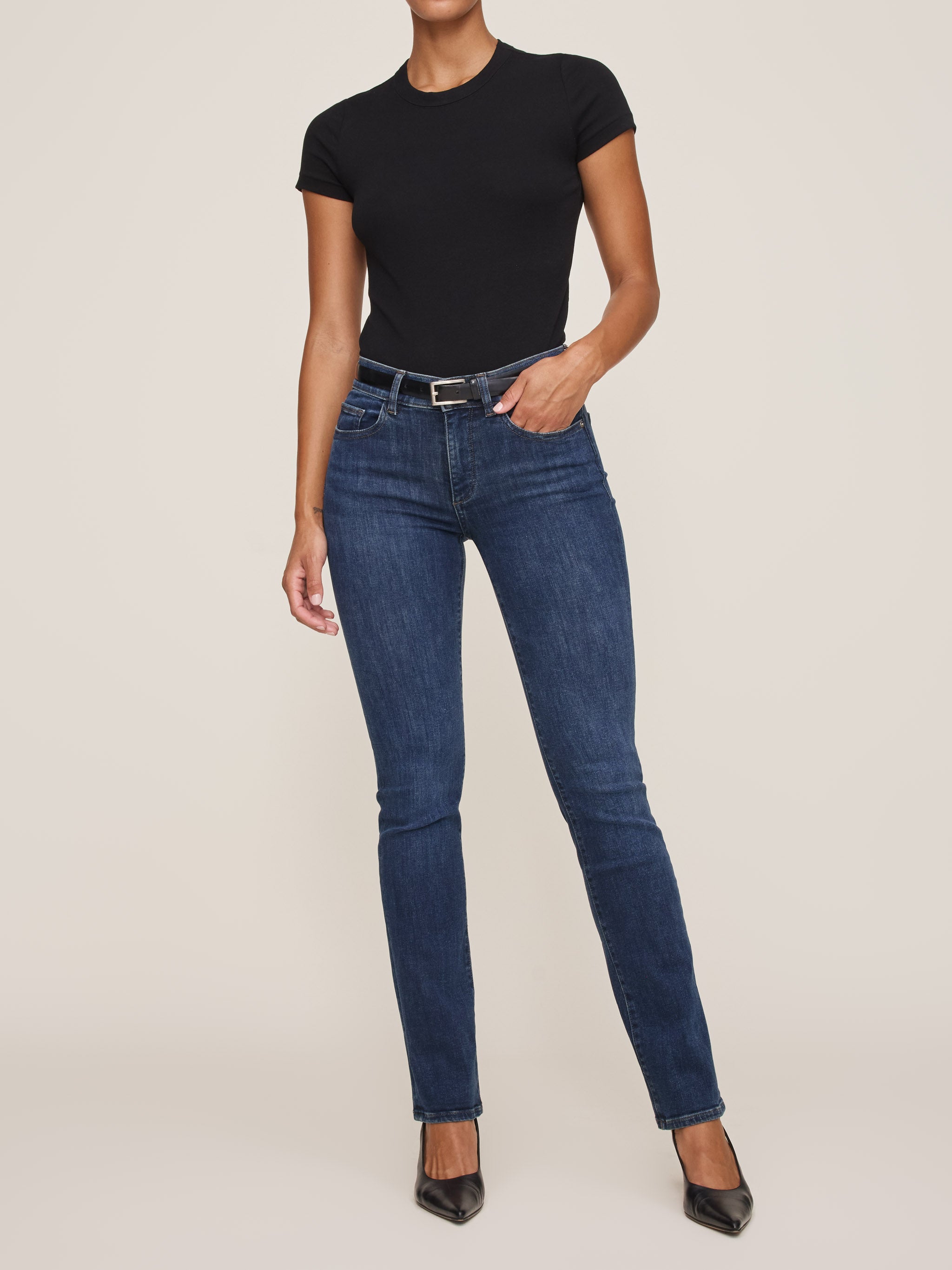 women's straight blue jean