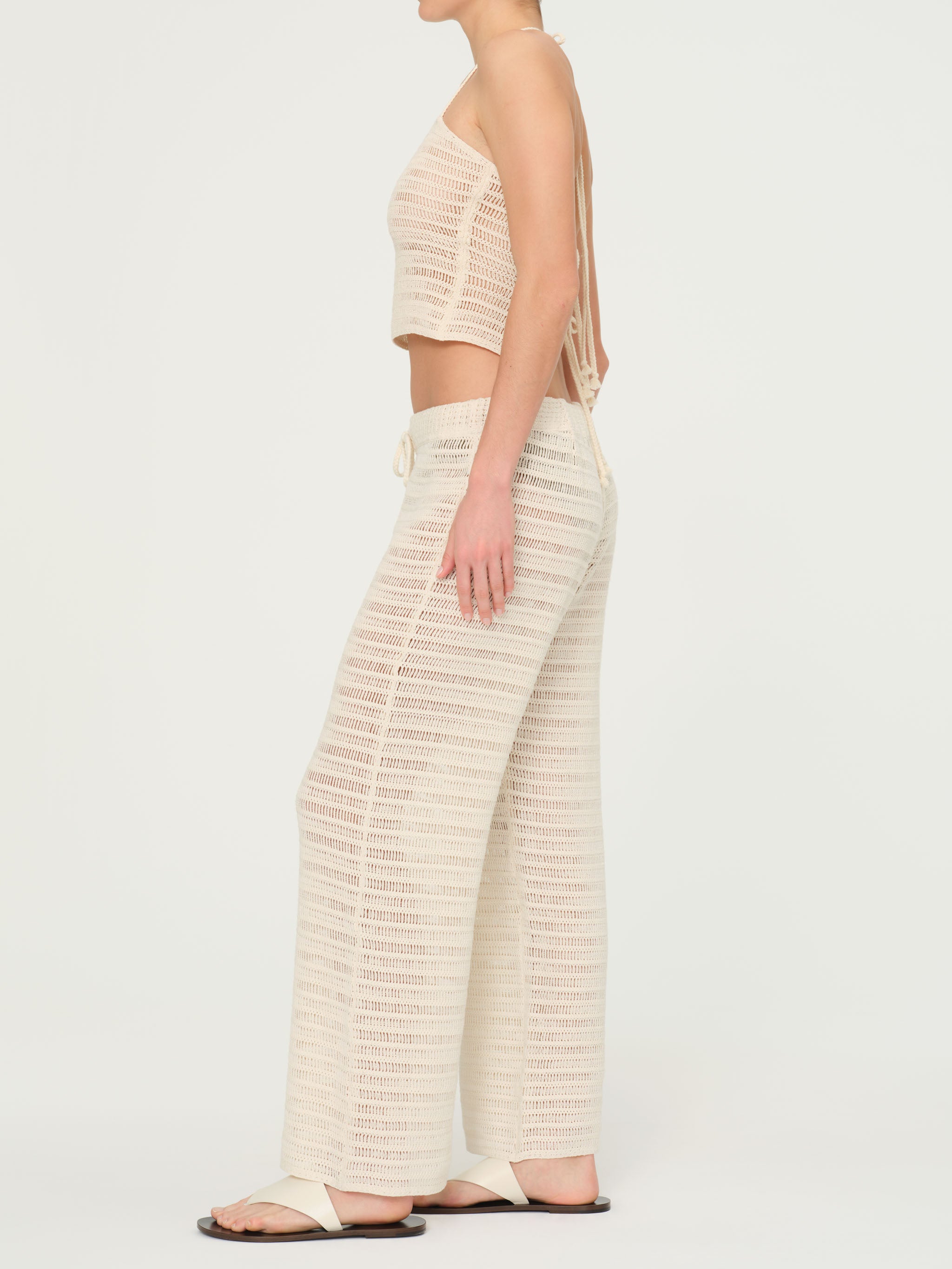 women's top white