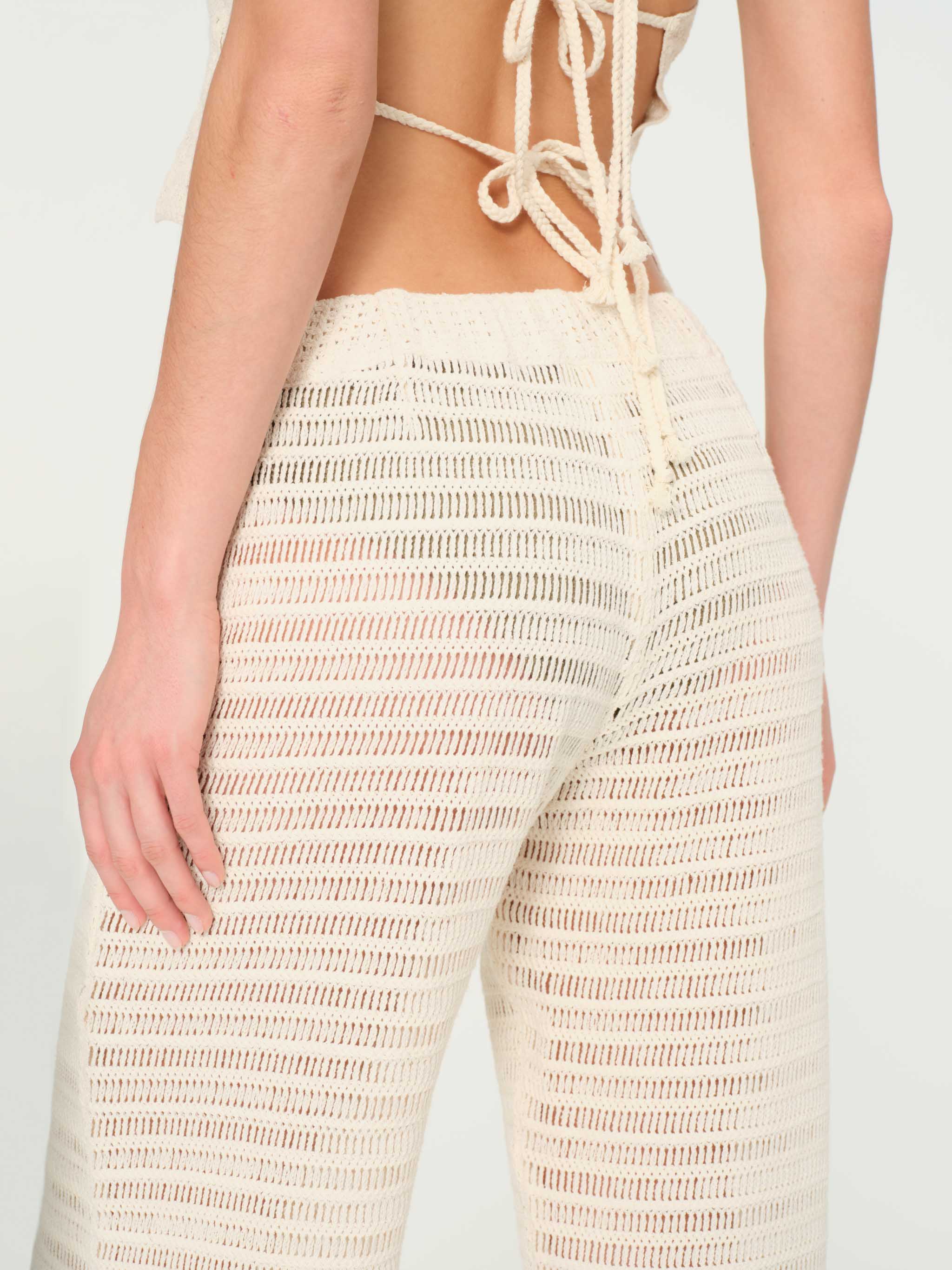 women's straight white pants