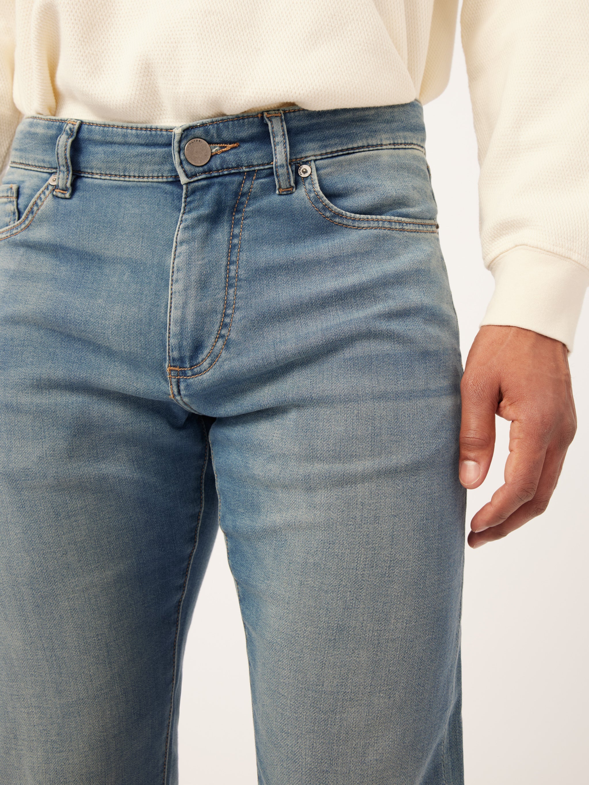 Russell Slim Straight | Bungalow (Light-to-Mid-Indigo)