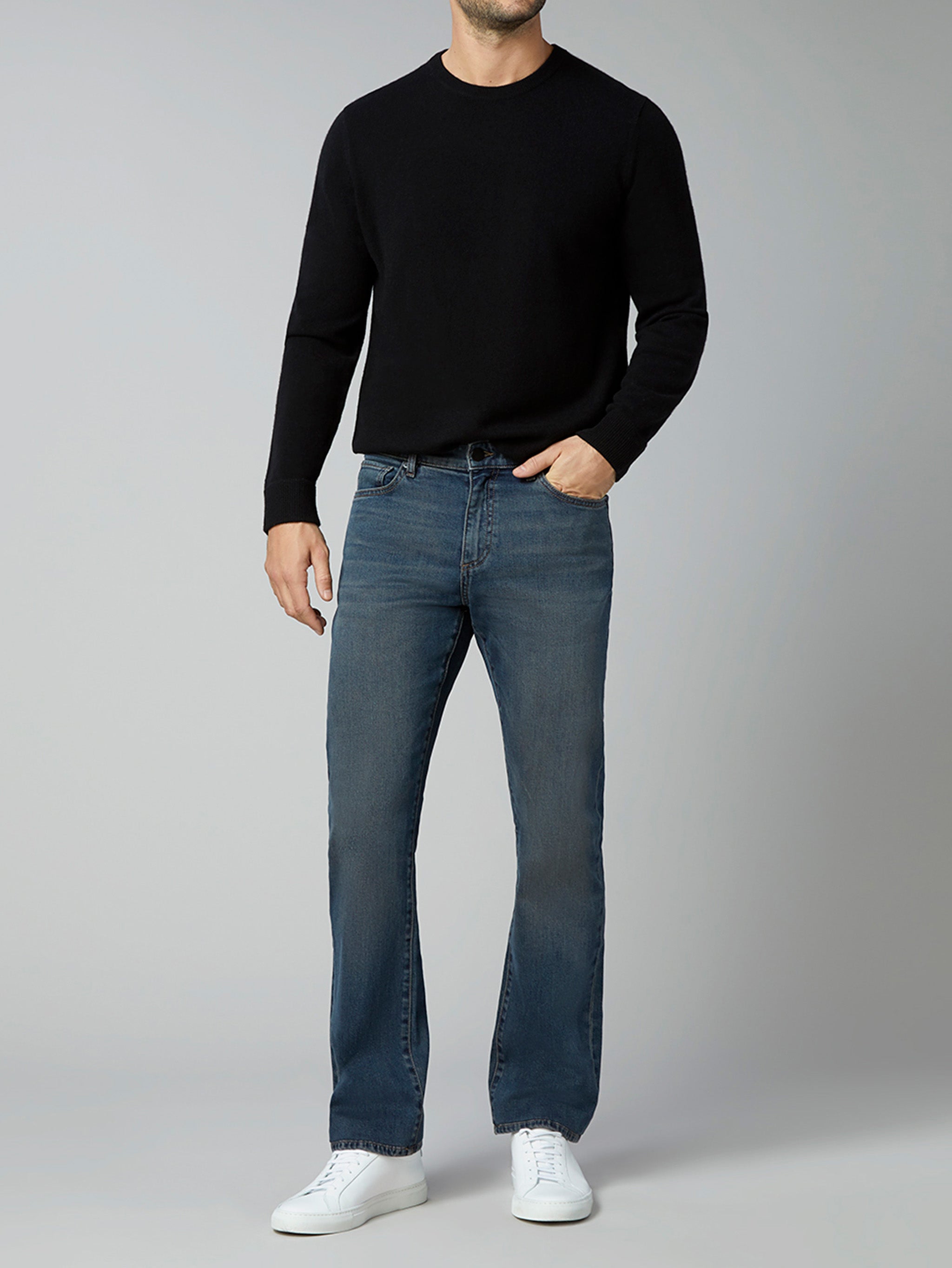 Avery Relaxed Straight Jeans | Render
