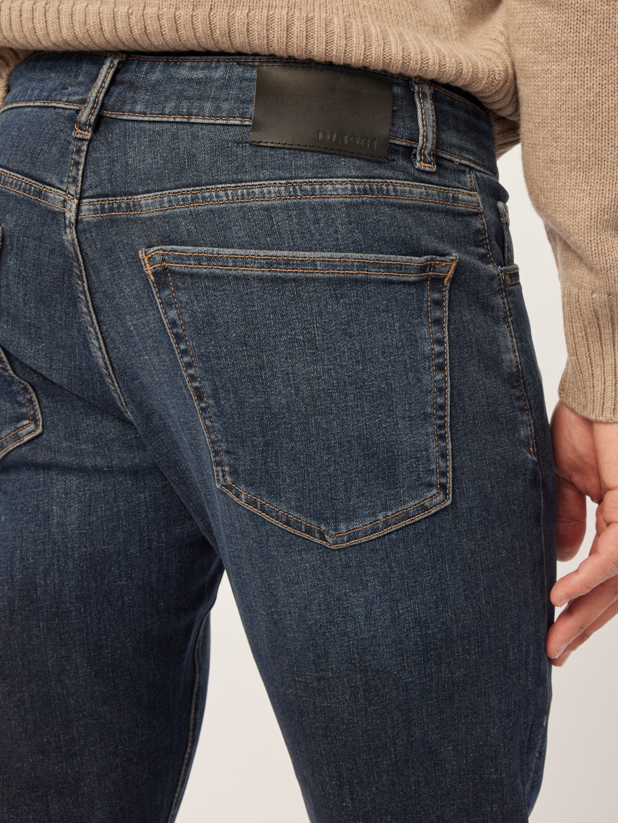 Russell Slim Straight | Hectic (Dark Indigo)