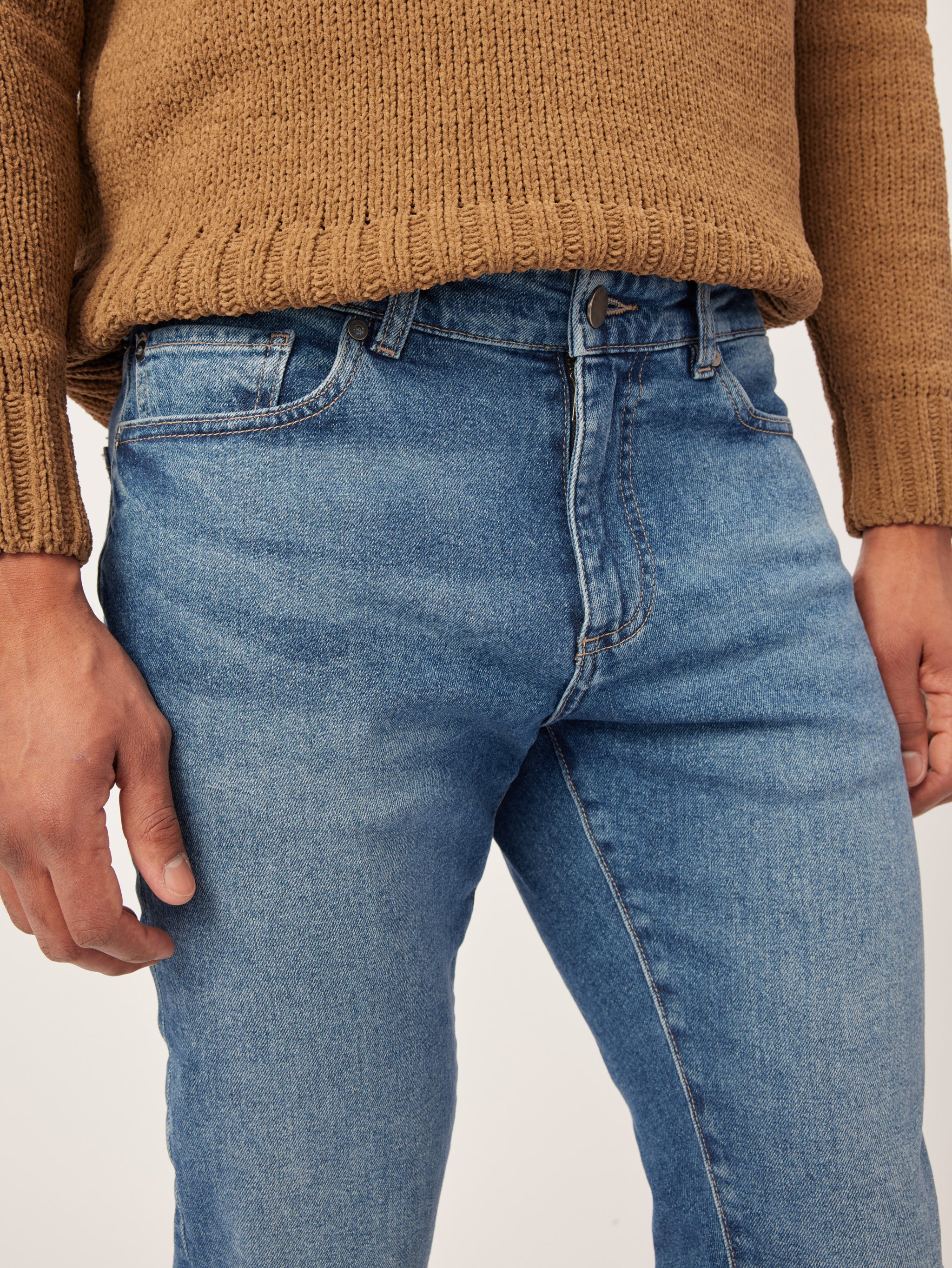 Cooper Tapered Jeans | Sea Storm