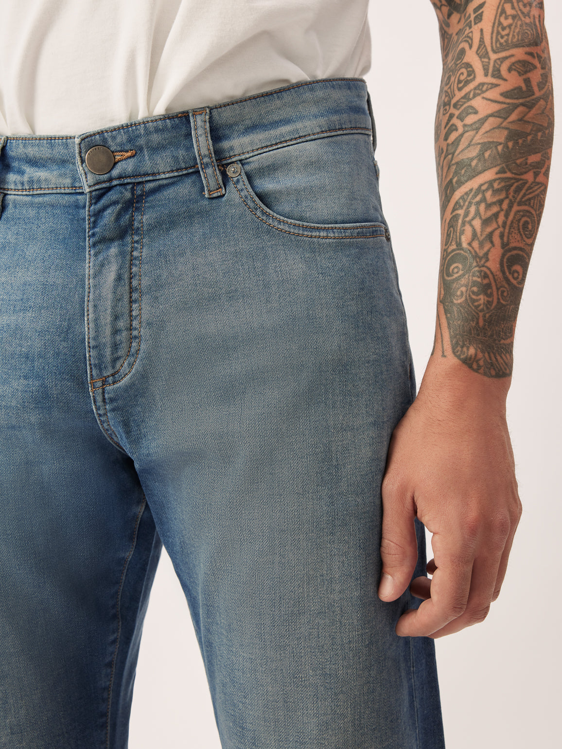 Avery Relaxed Straight | Bungalow