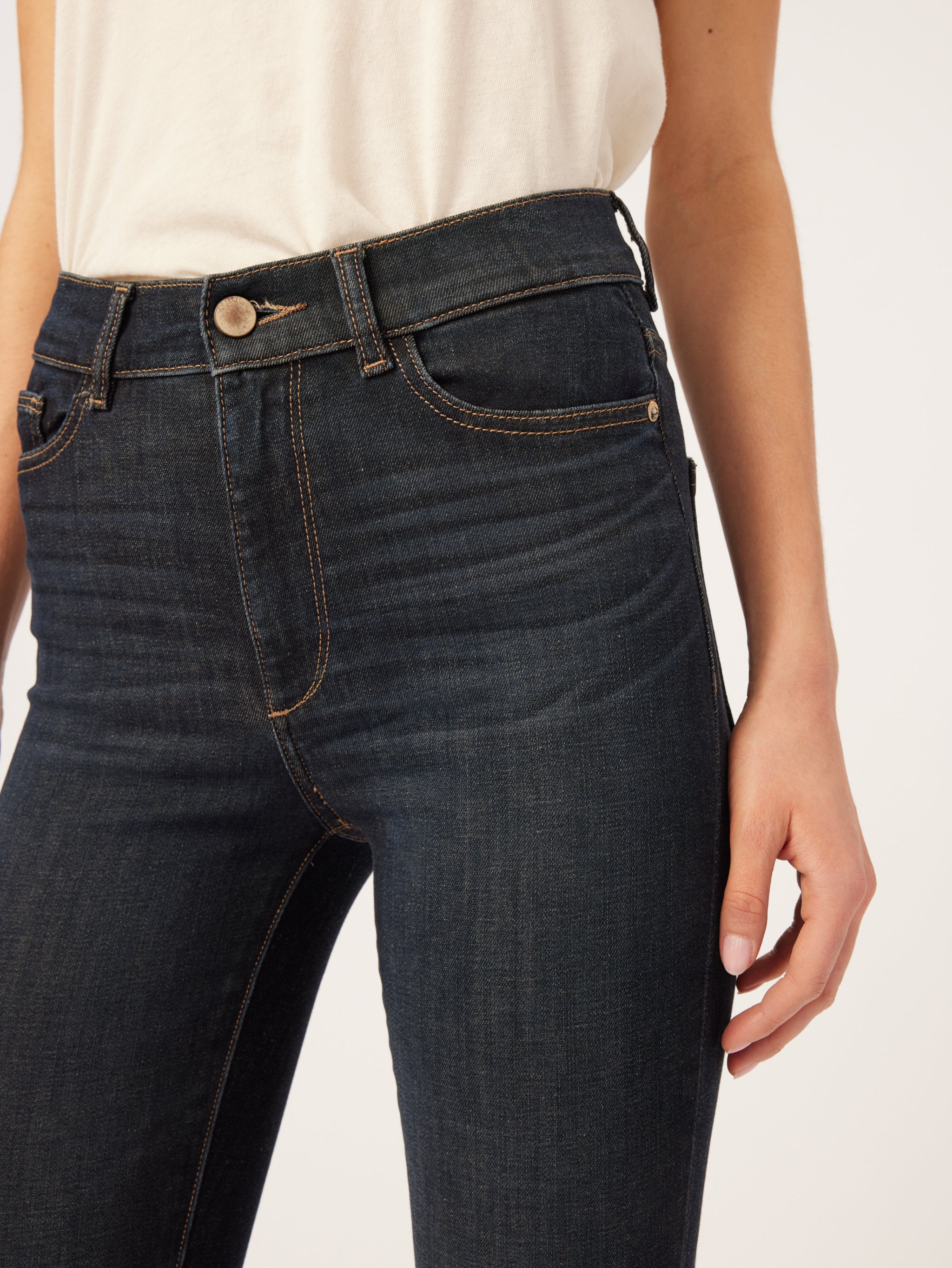 Farrow Skinny High Rise Instasculpt Ankle | Willoughby