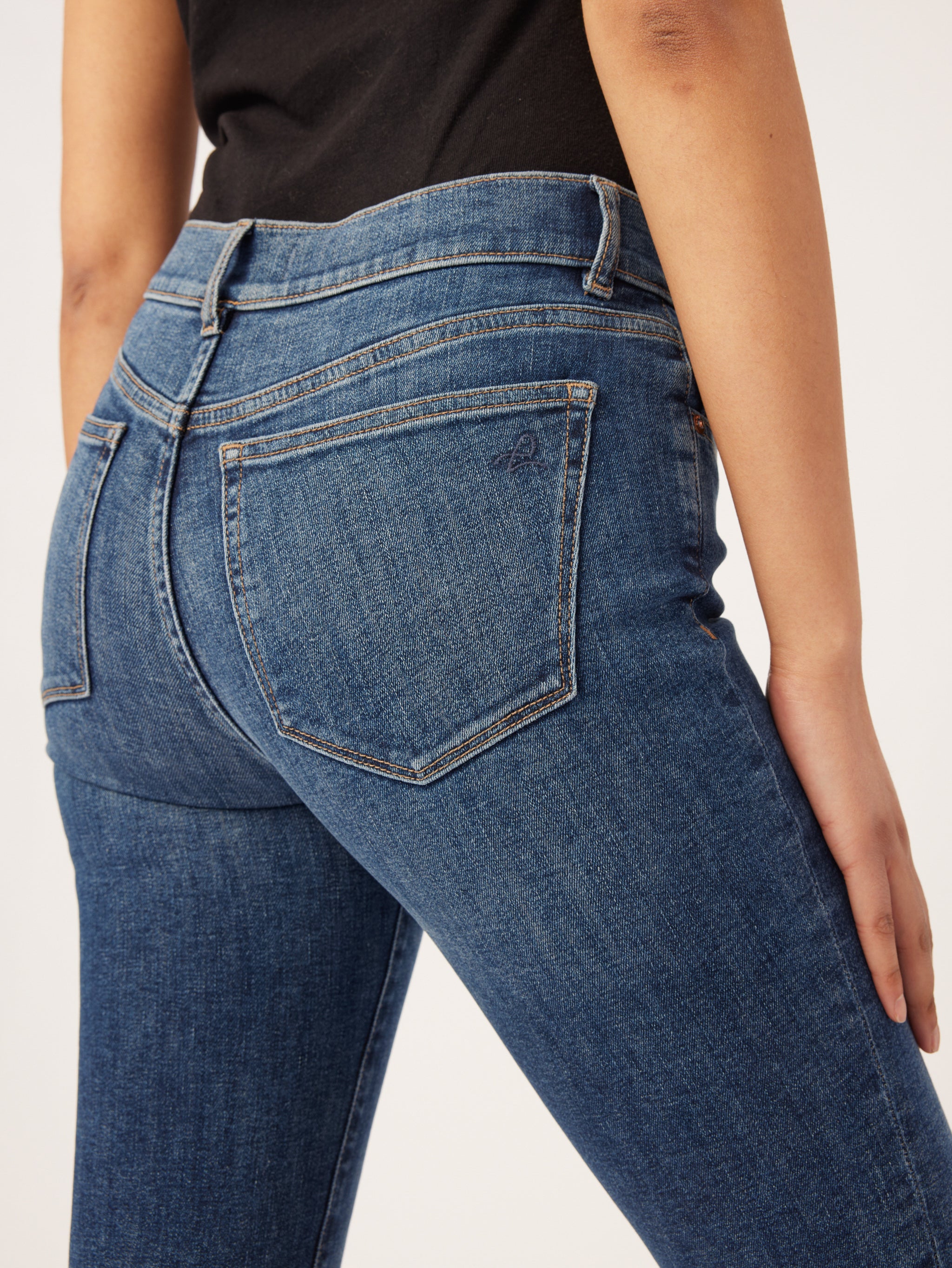 Florence Skinny Mid Rise Instasculpt Ankle | Parker