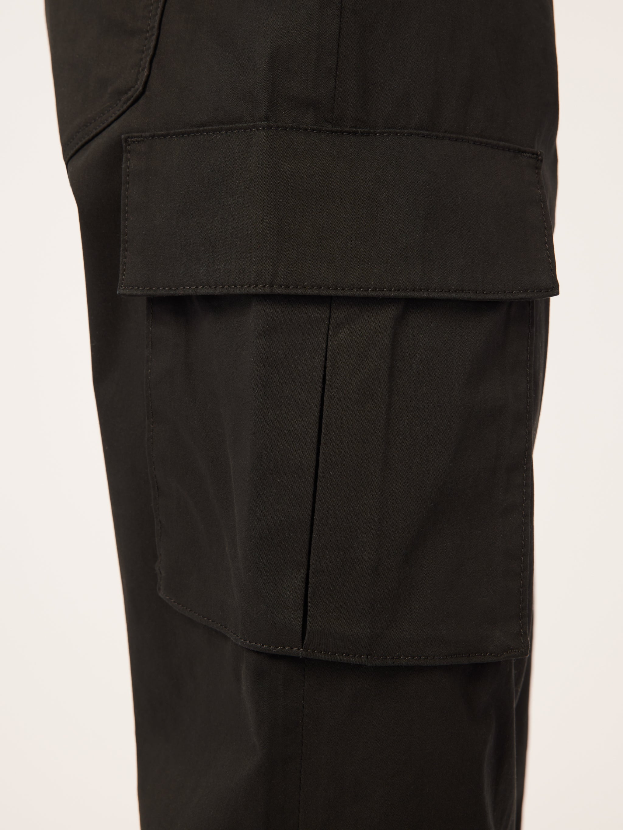 Gwen Jogger Cargo | Black