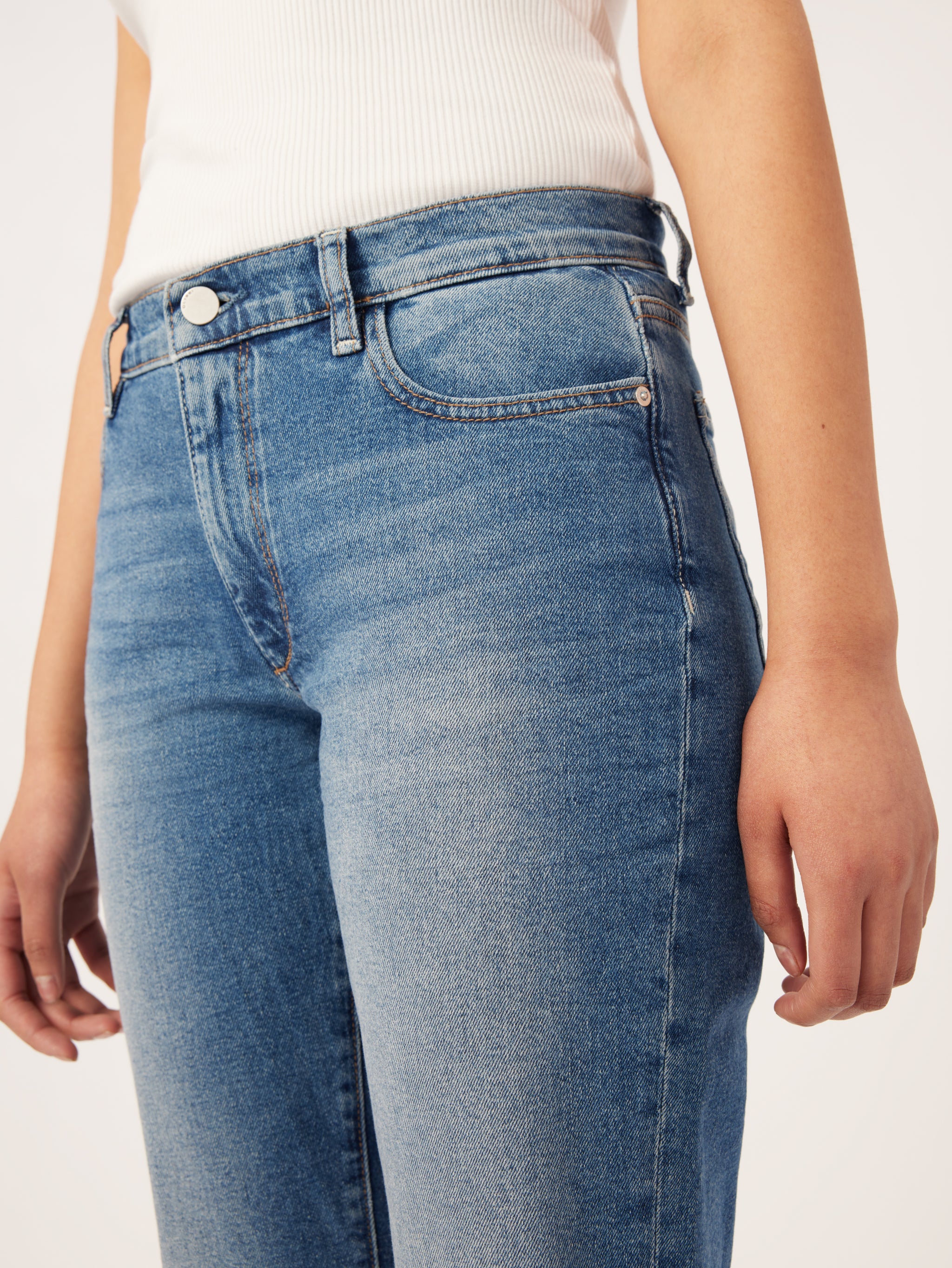 Joni Slim Boot Relaxed Vintage | East Lake
