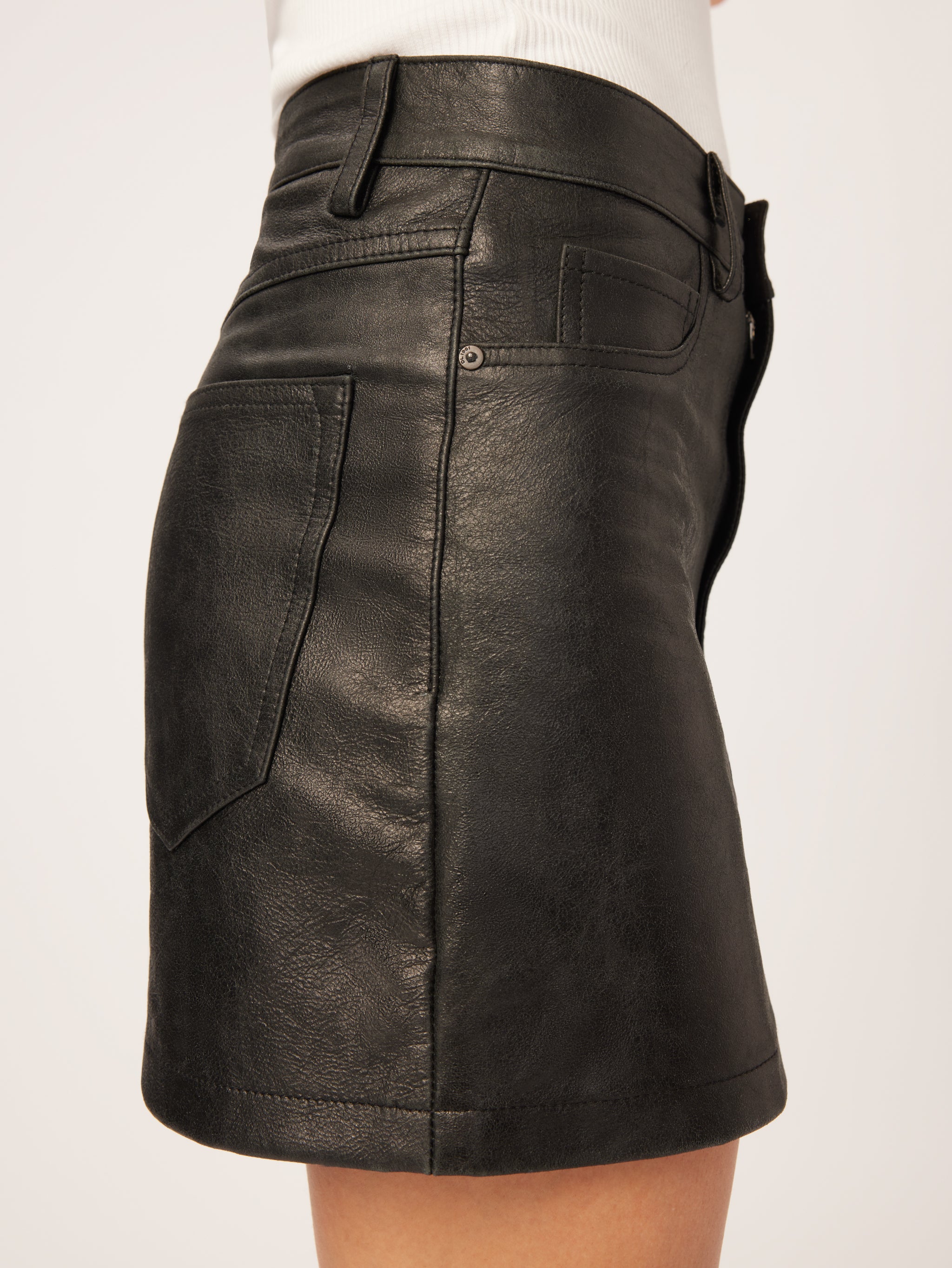 Alma Skirt Mini | Black Patent