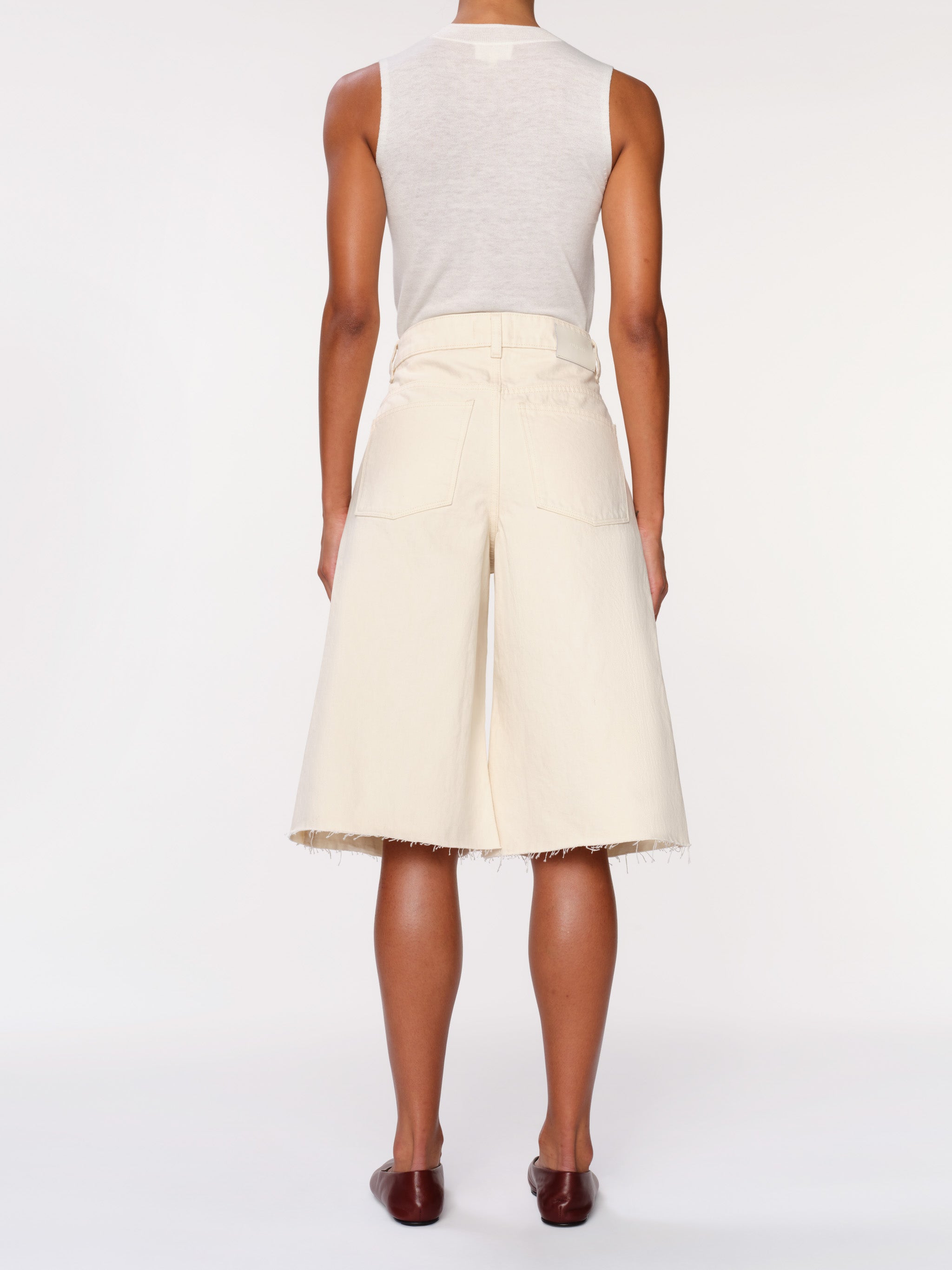 Lucila Jean Short Ultra High Rise 14