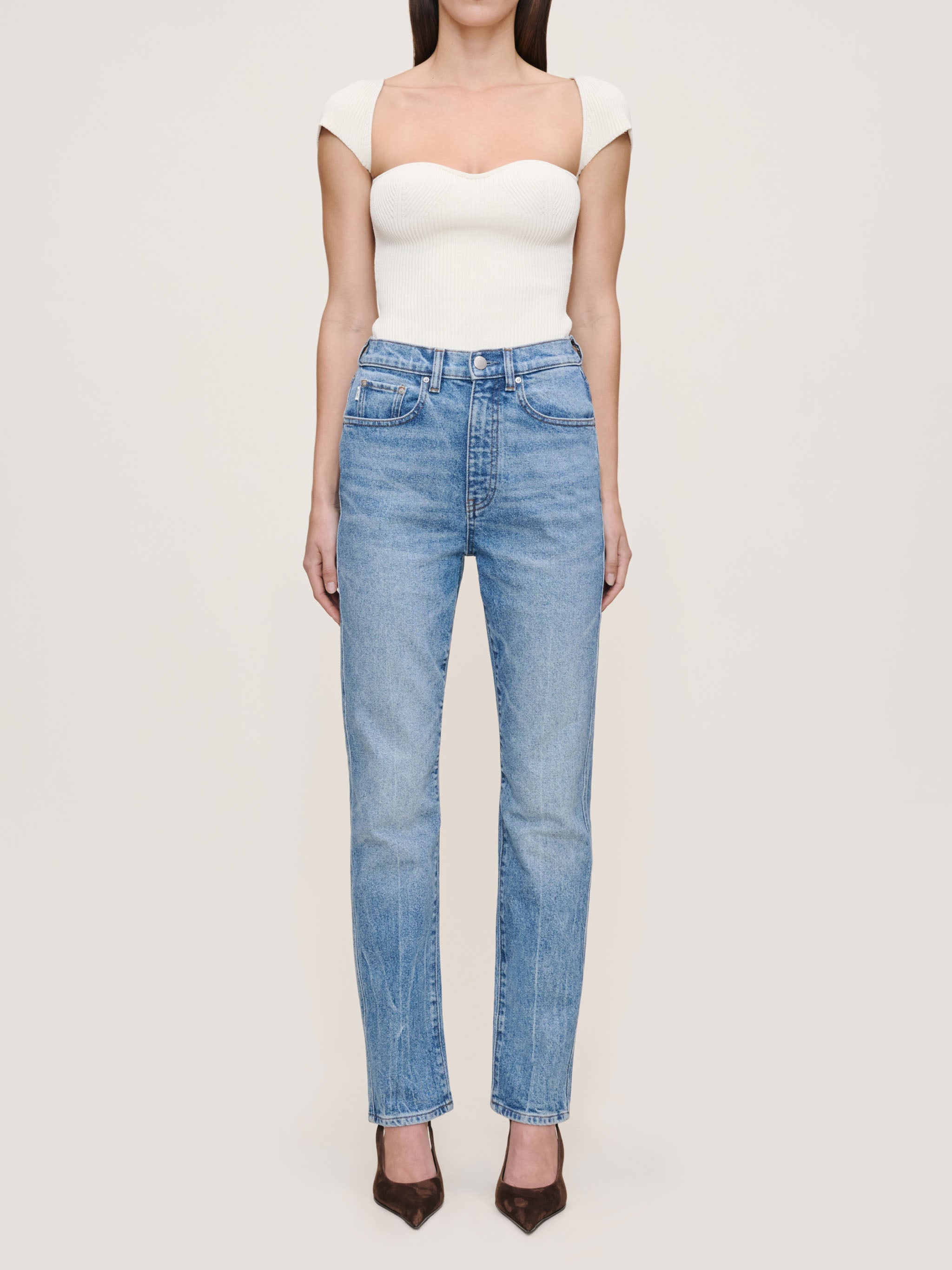 women's cigarette blue jeans