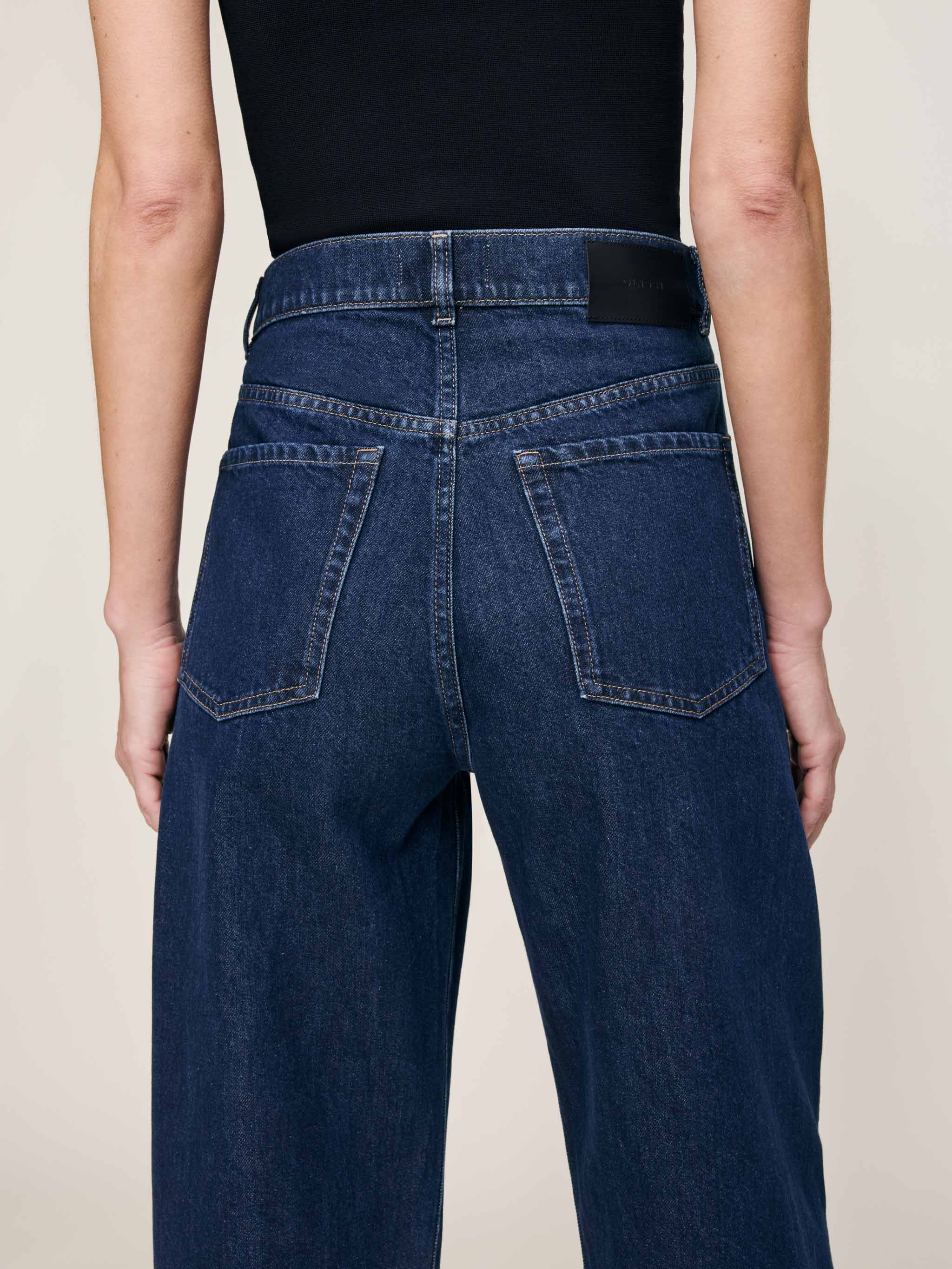 Taylor Relaxed Barrel Ultra High Rise 31