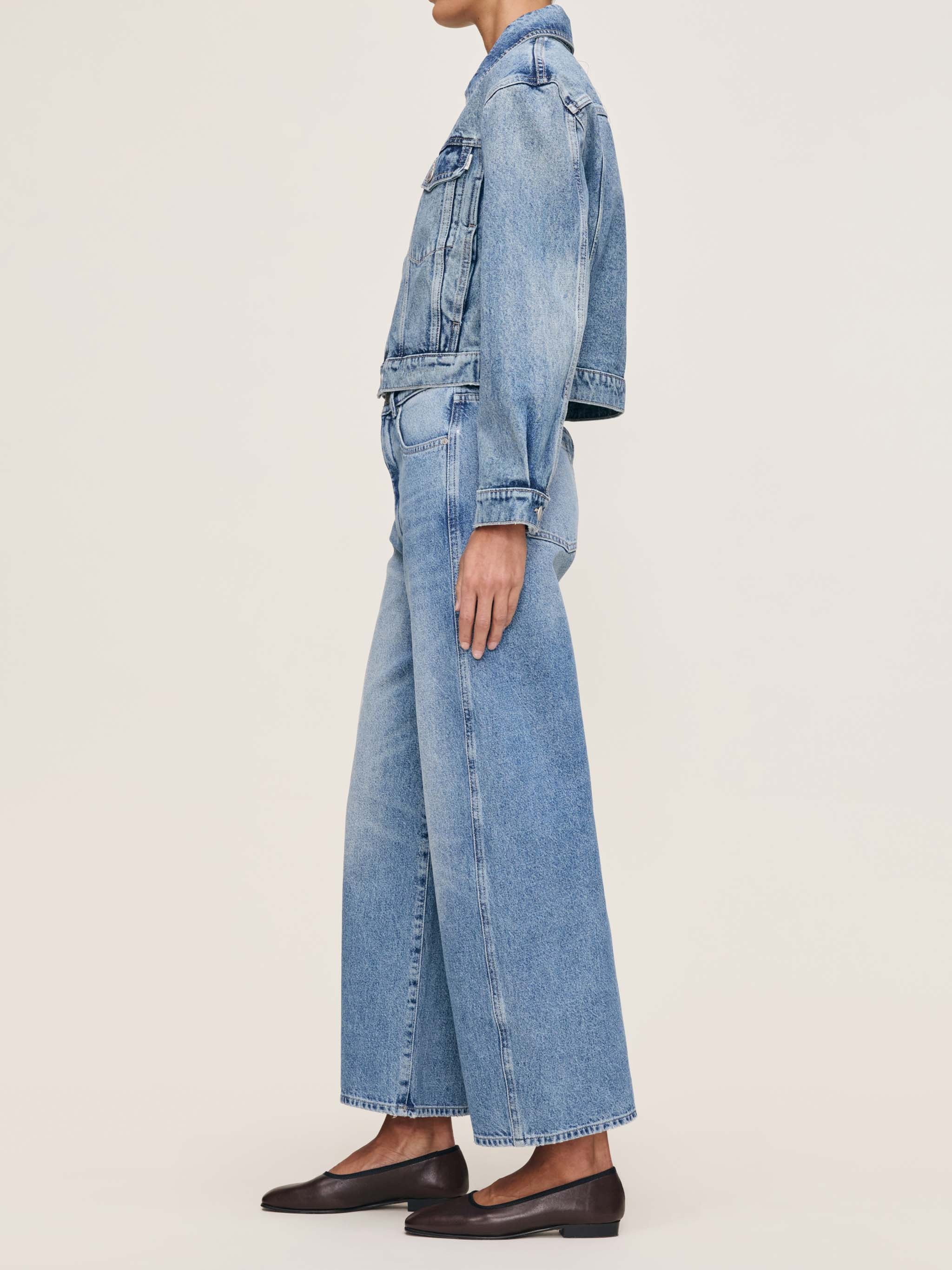 women's barrel blue jean