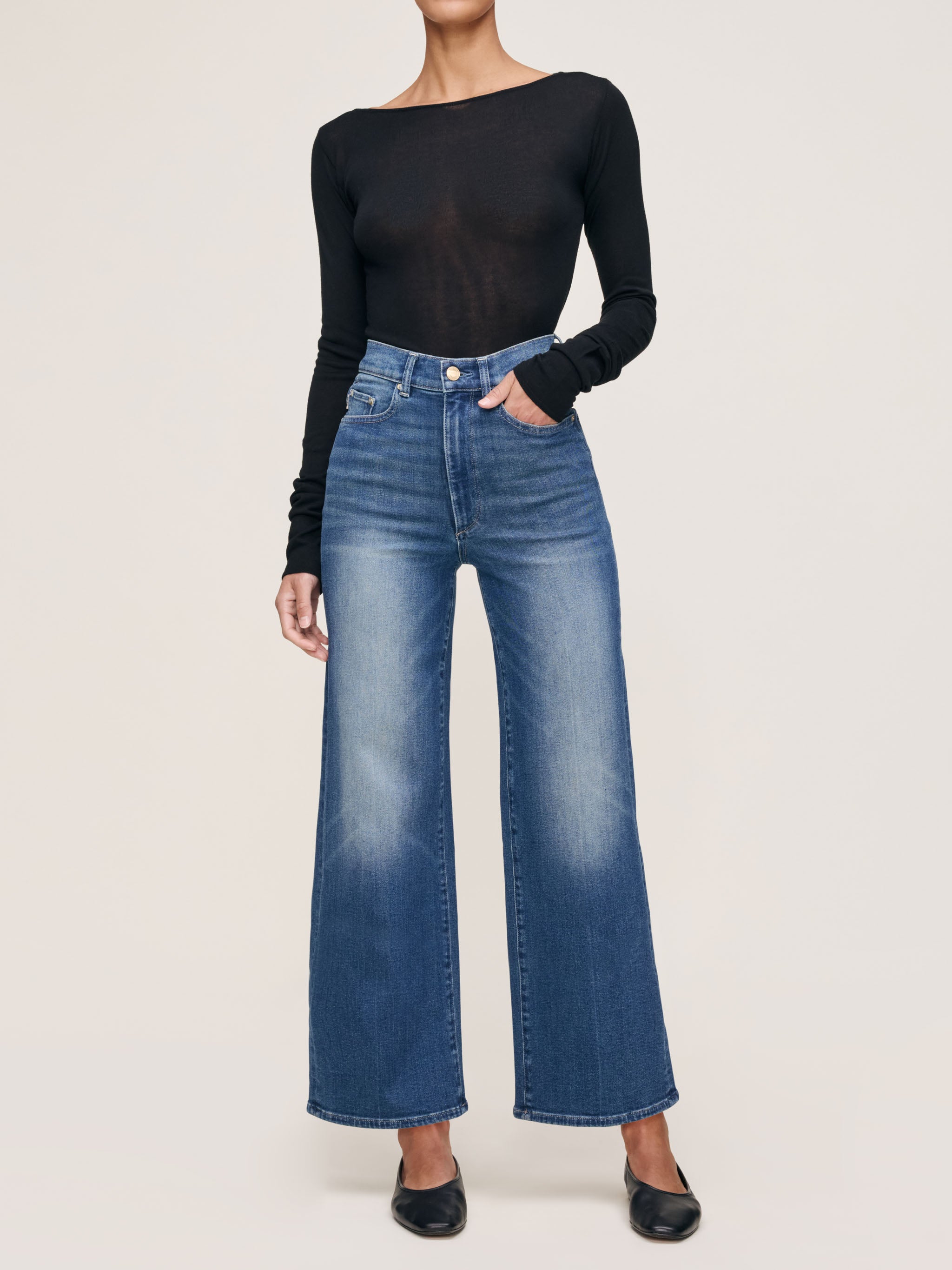 women's wide leg blue jean
