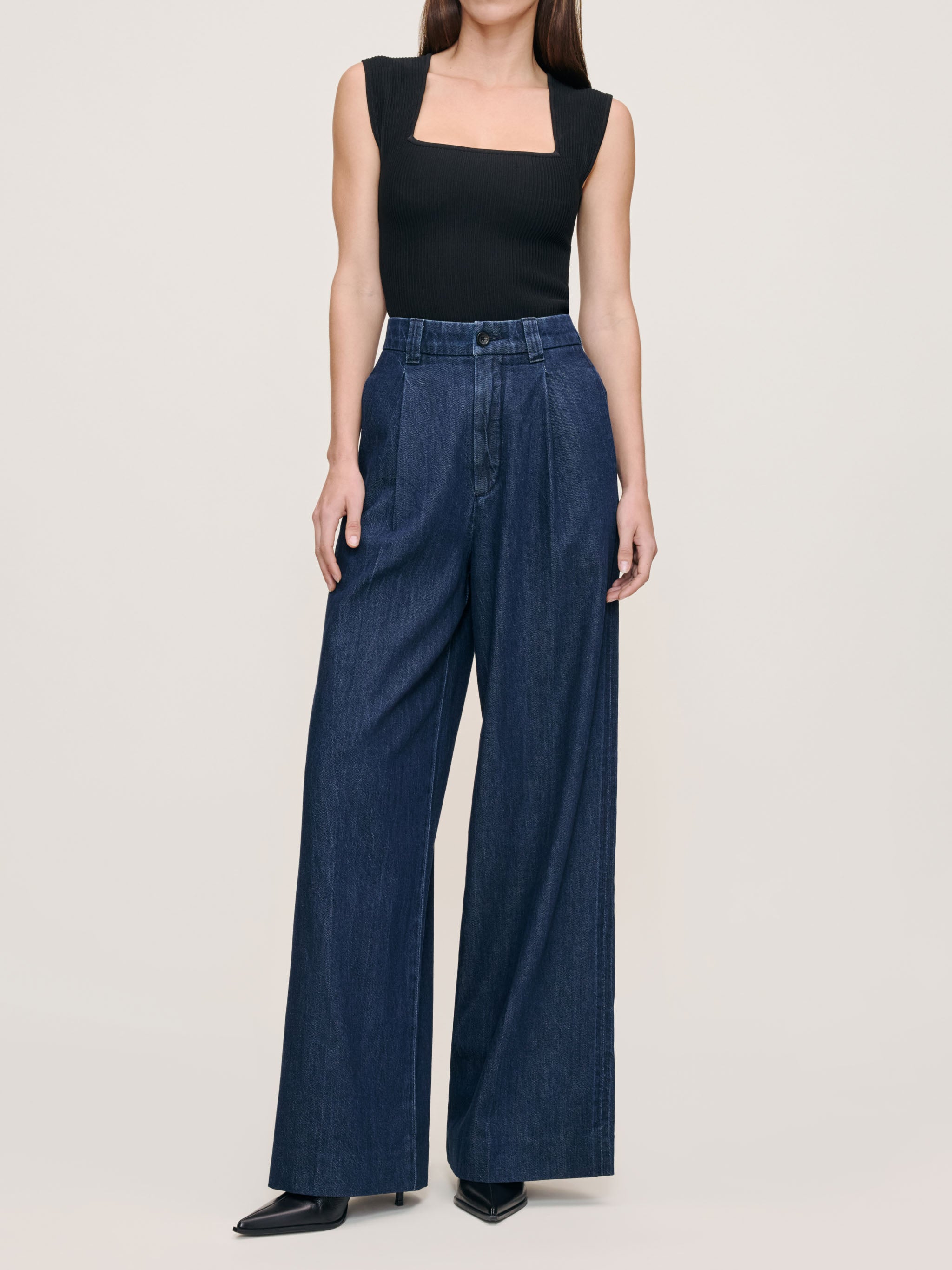 women's wide leg blue jean