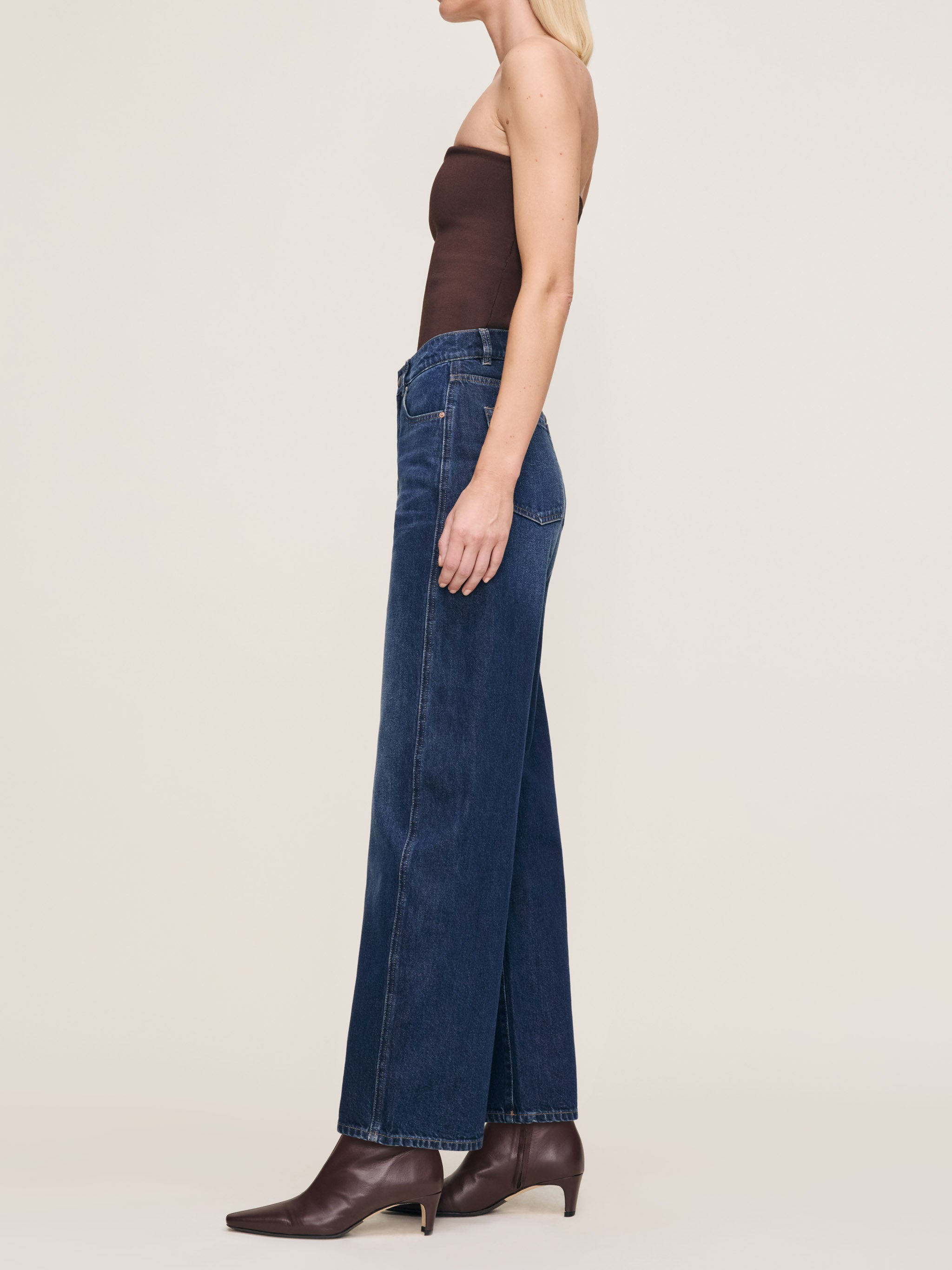 Taylor Relaxed Barrel Ultra High Rise 31