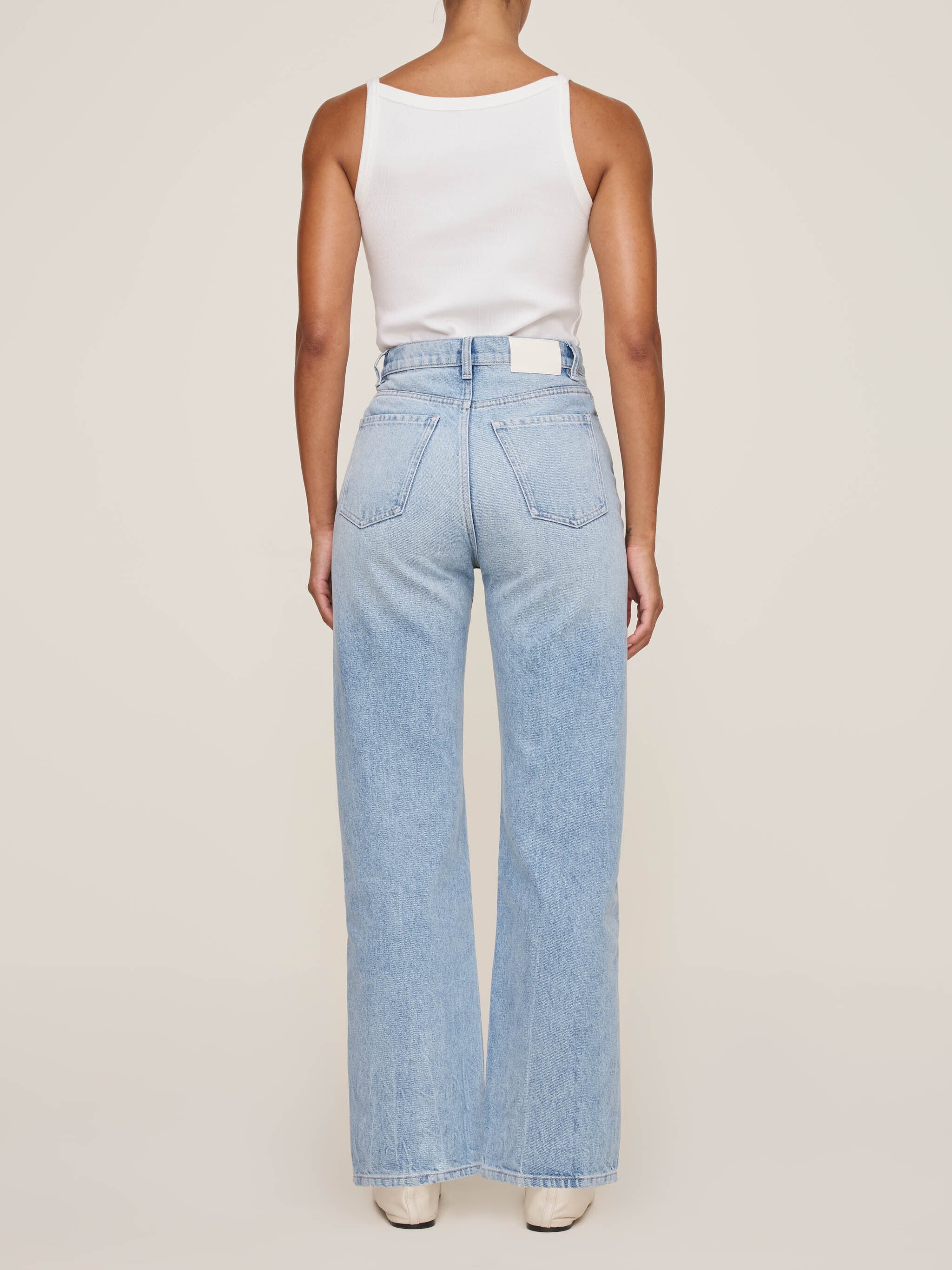 Karmine Refined Wide Leg High Rise 31