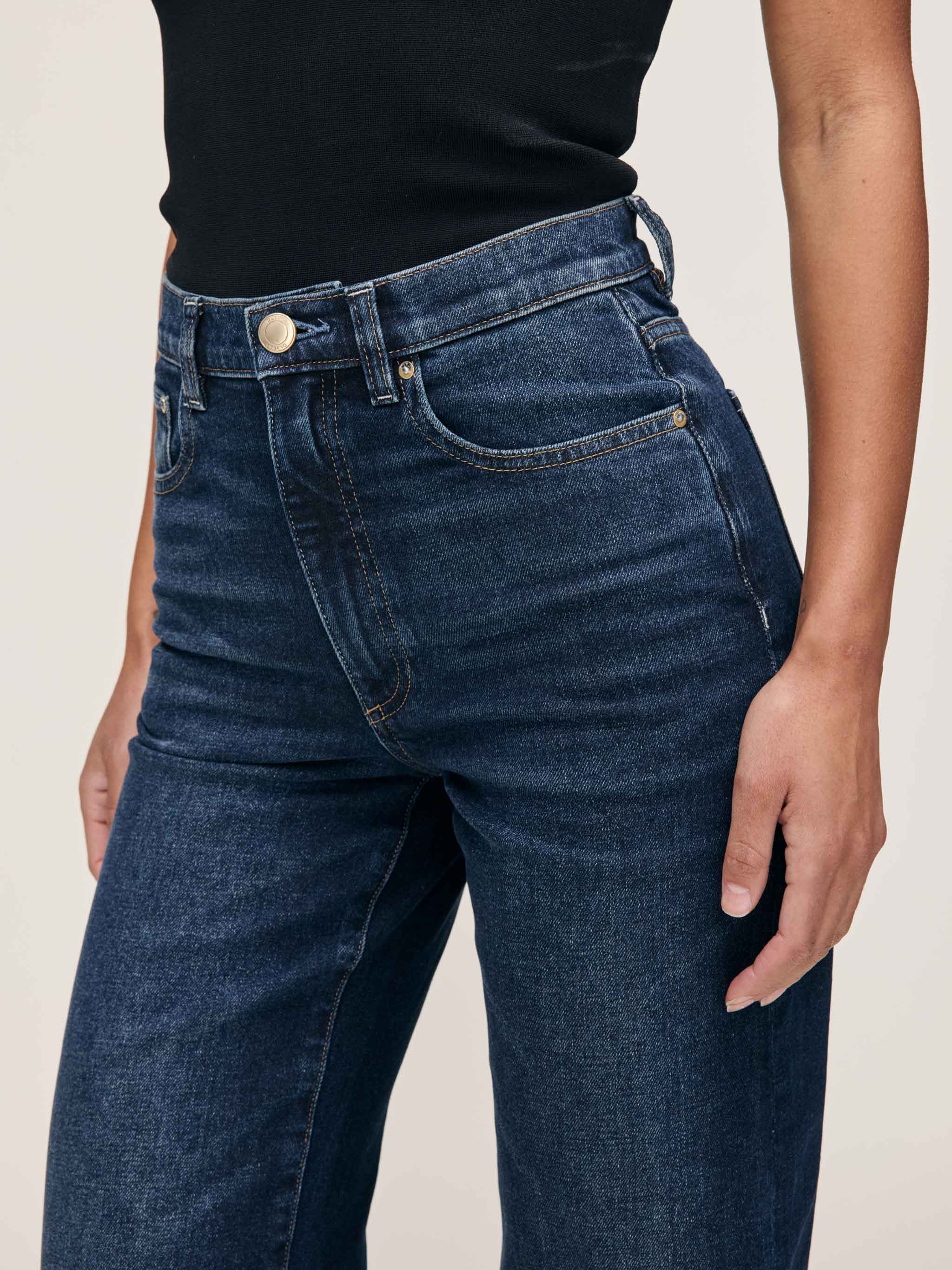 women's wide leg blue jean