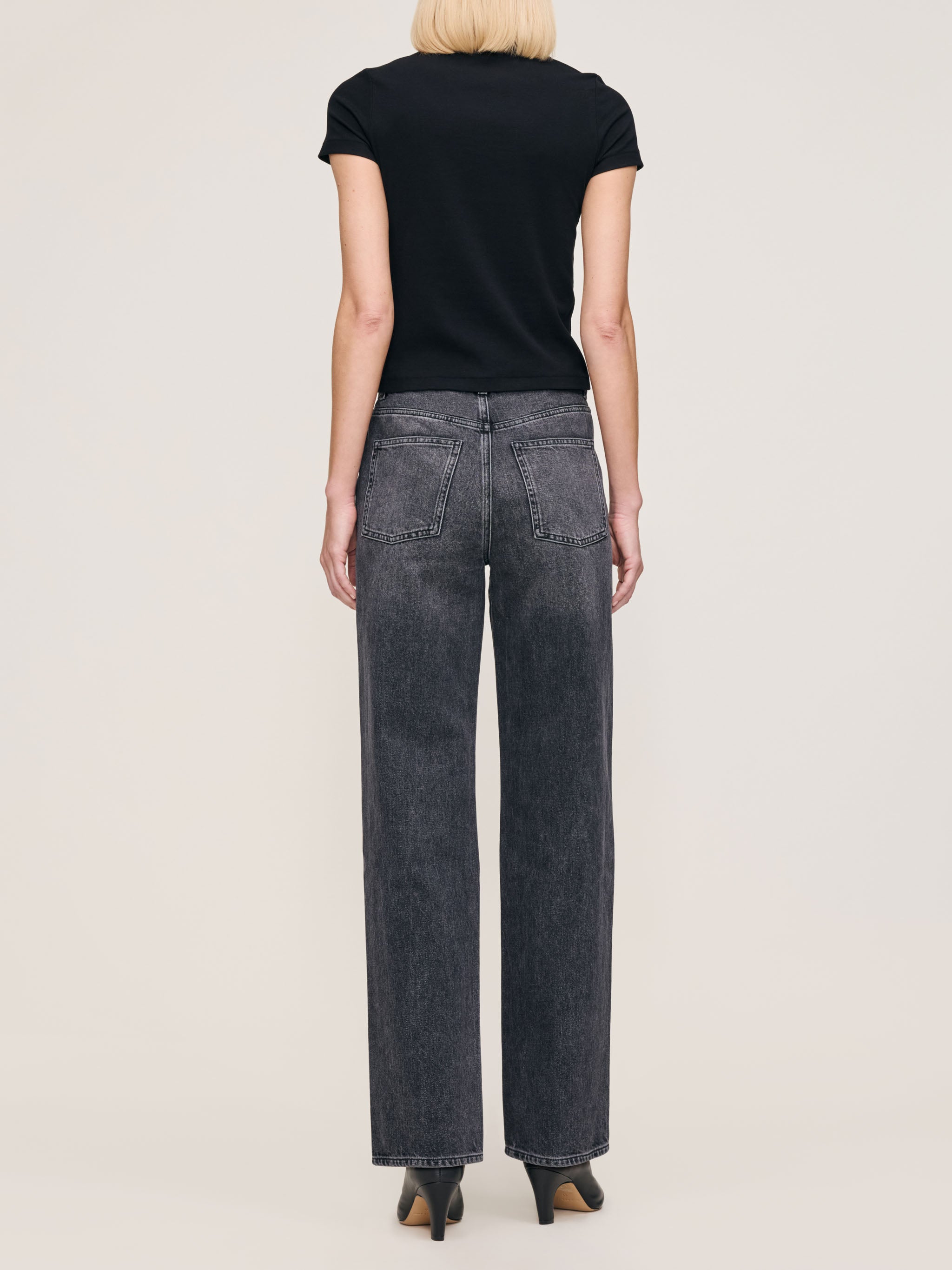 women's straight black jeans
