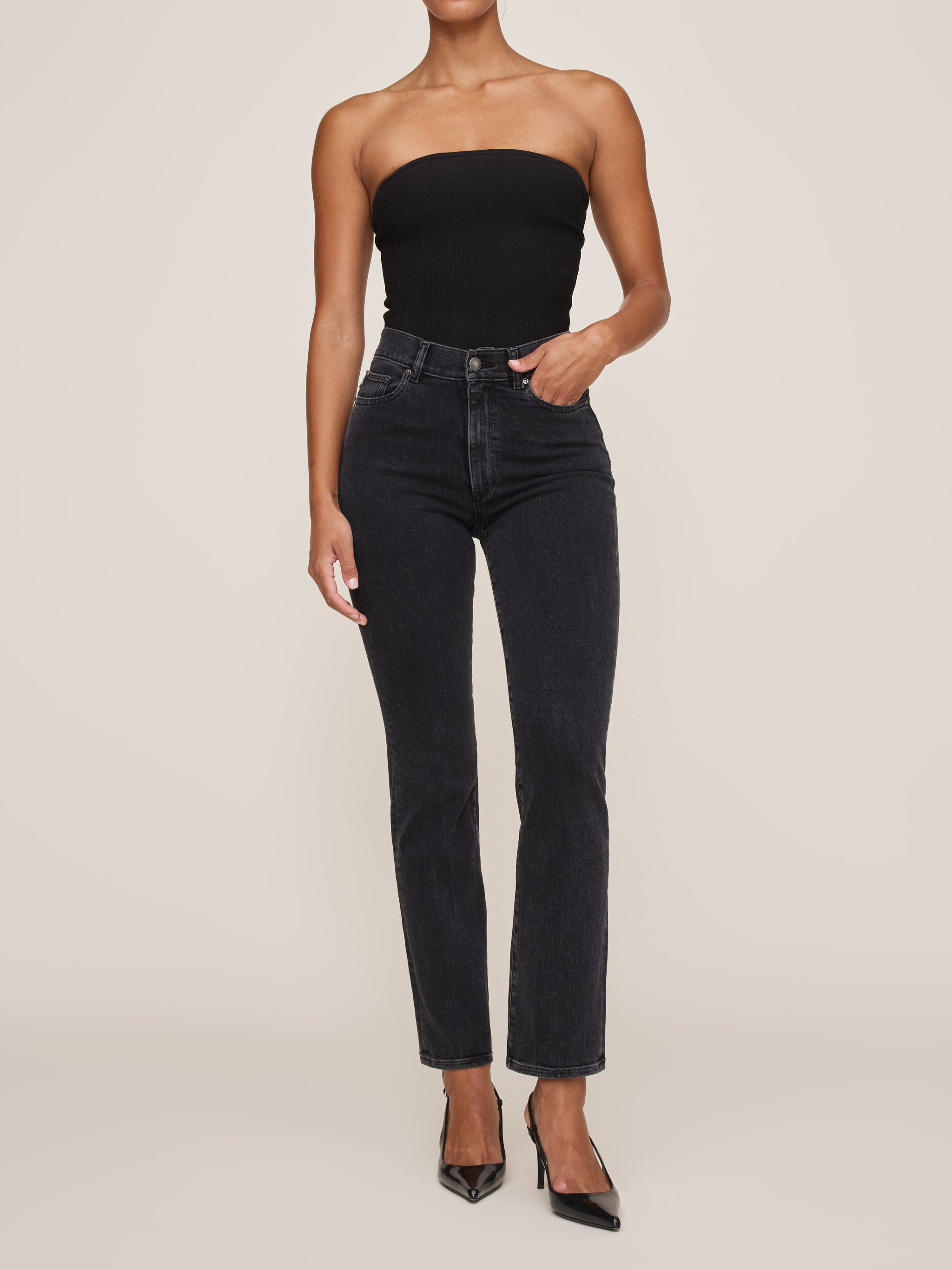 Halle Straight Petite High Rise Instasculpt™ 25.5
