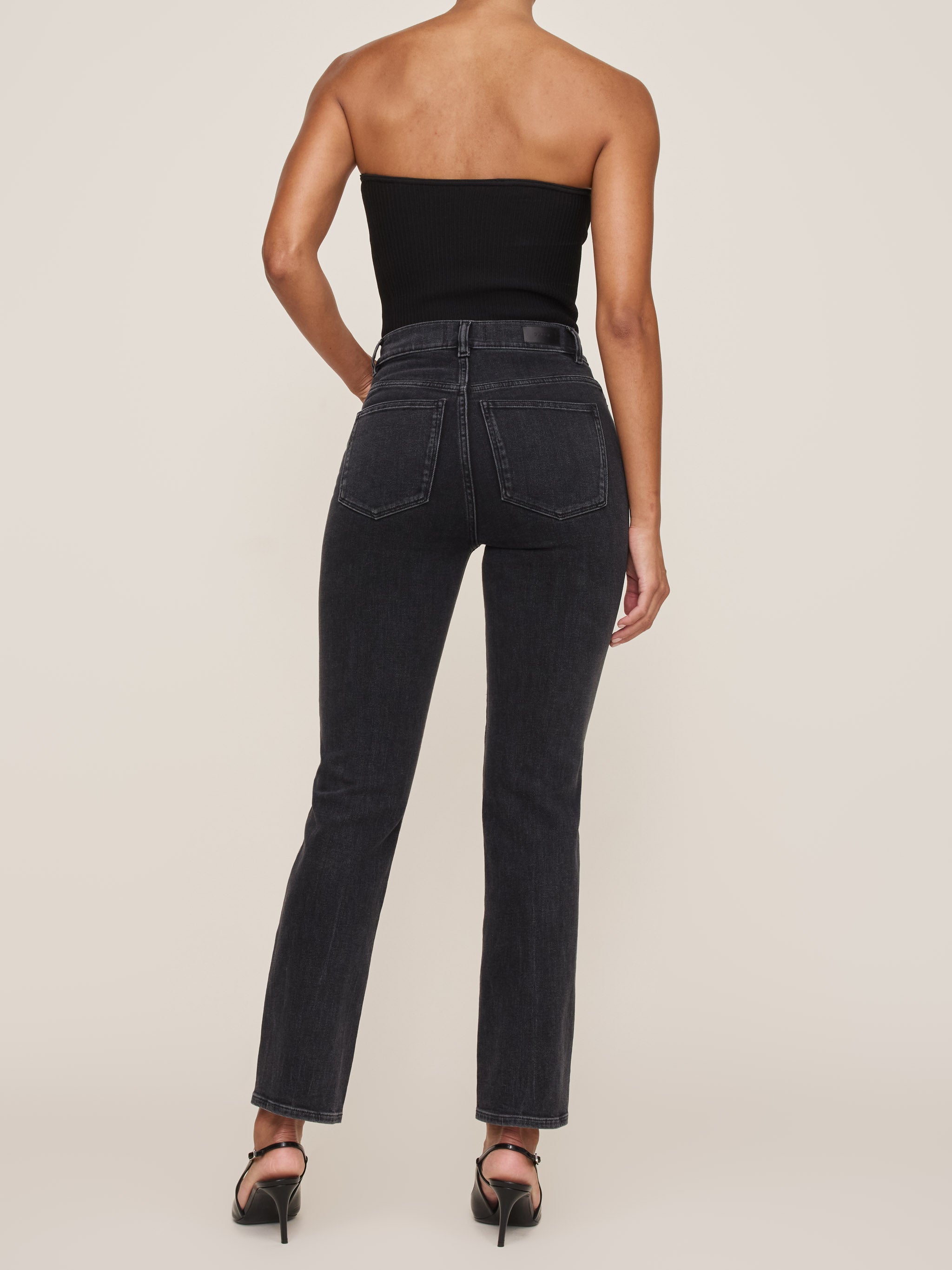 Halle Straight Petite High Rise Instasculpt™ 25.5
