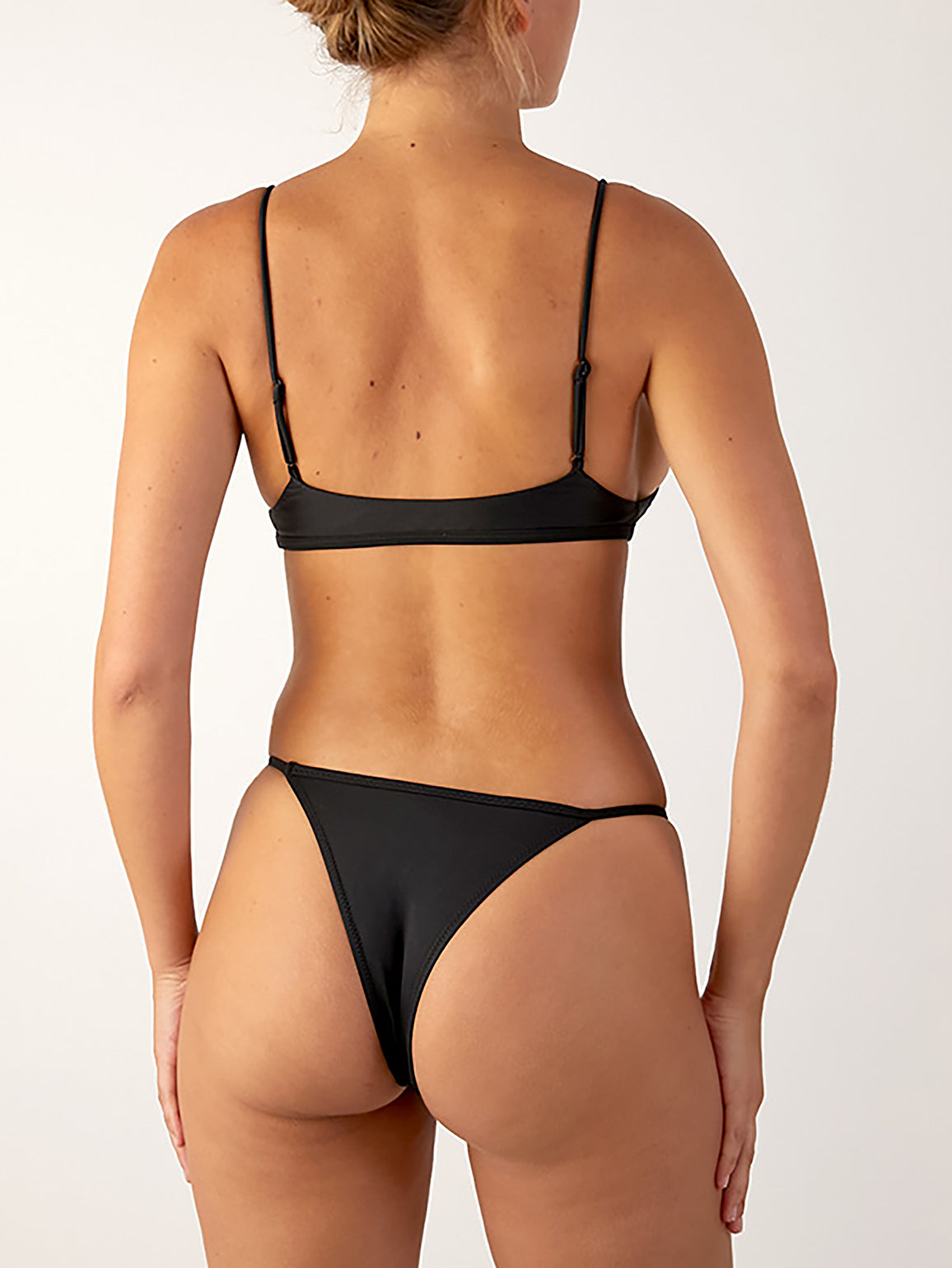 Ischia Bikini Top | Black Terra