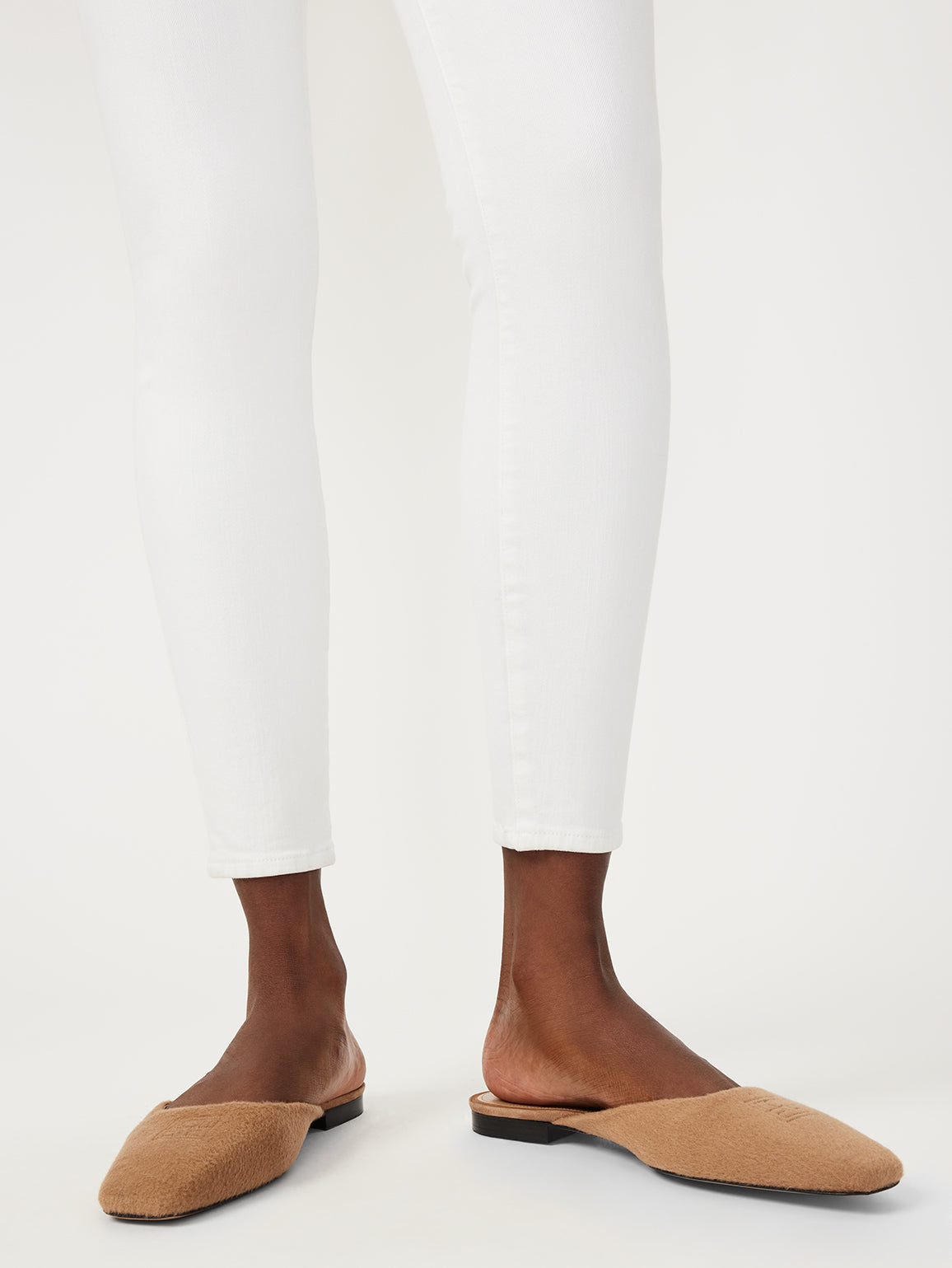 Florence Skinny Mid Rise Instasculpt Ankle Jeans | Milk