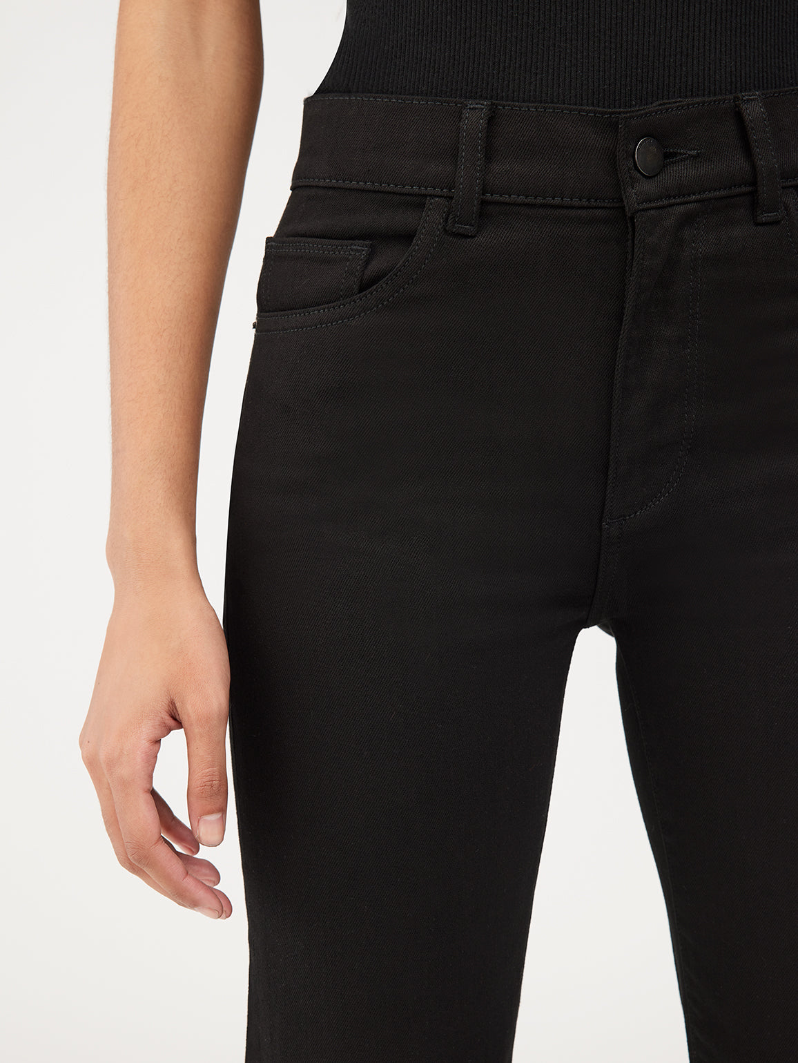 Patti Straight: High Rise Vintage Ankle | Raven