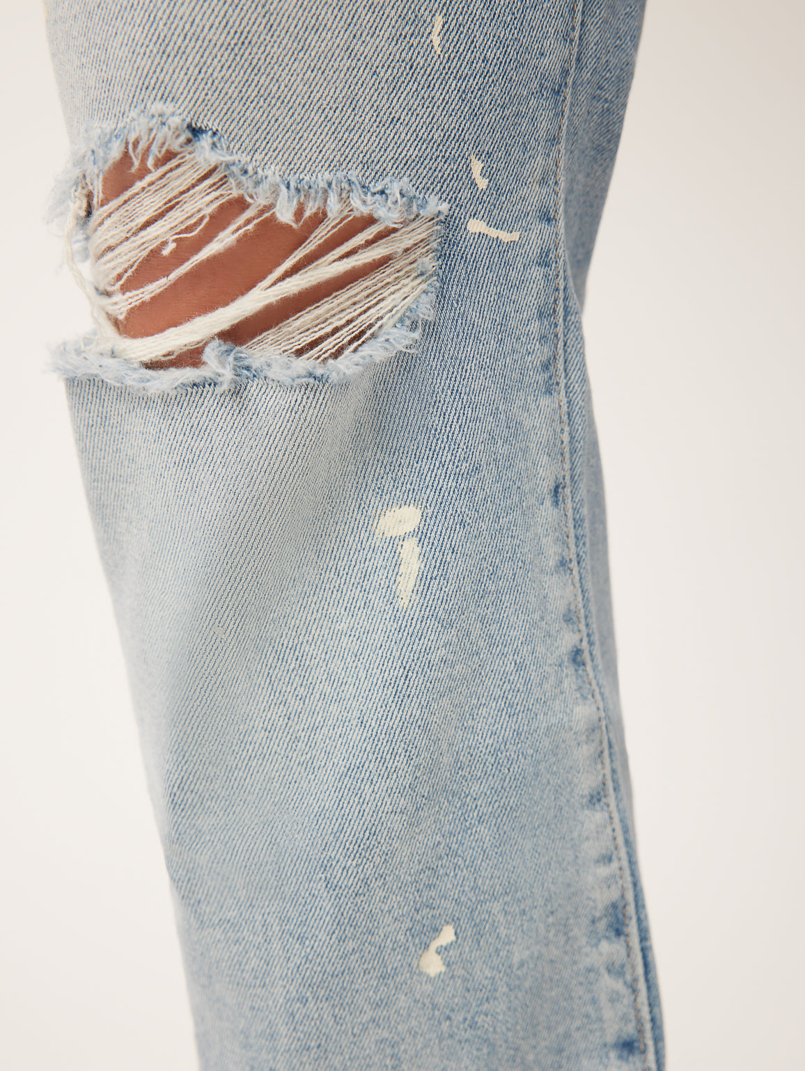 Theo Relaxed Tapered | Light Indigo Distressed